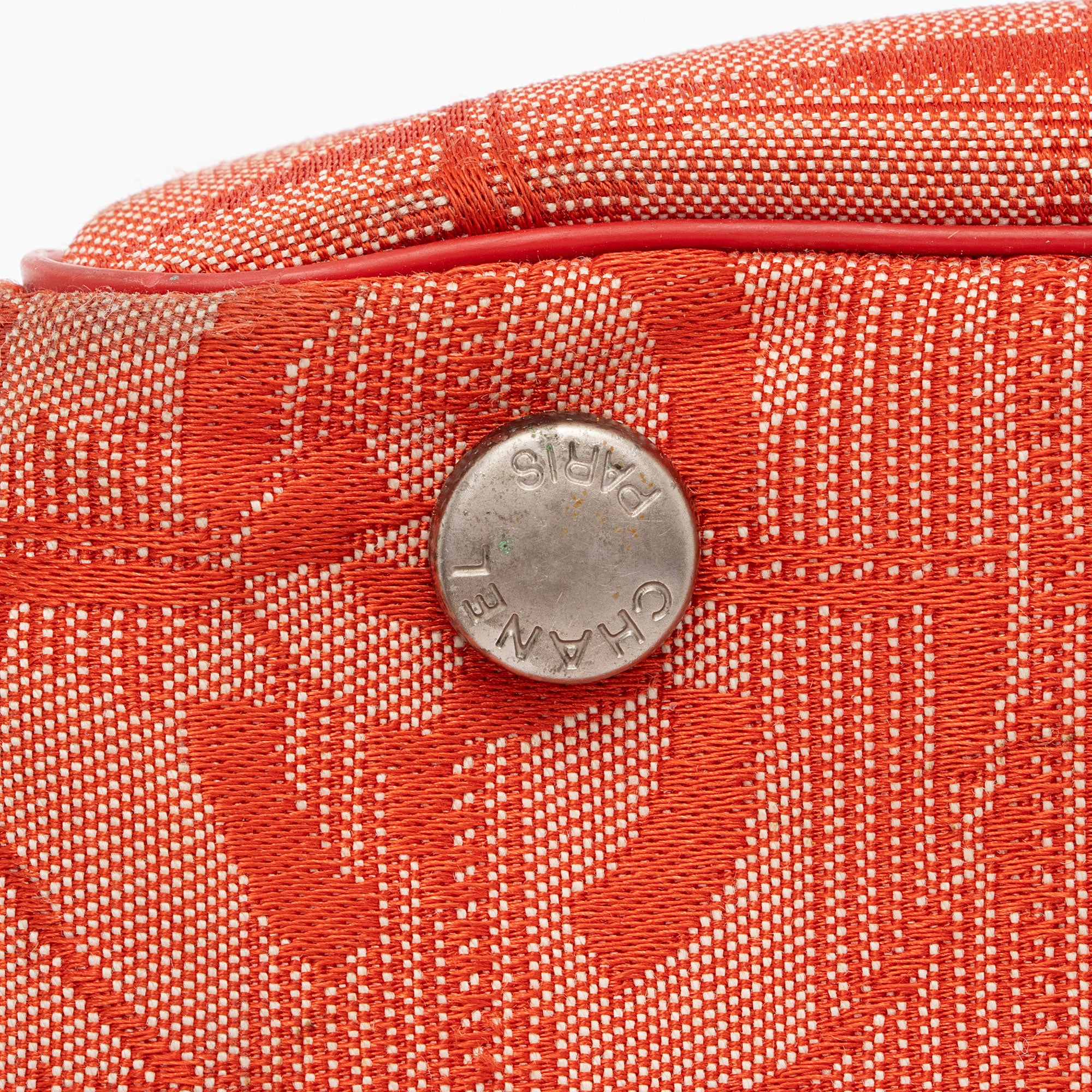 Chanel Vintage Nylon Travel Ligne Large Tote (SHF-sx8m6y)