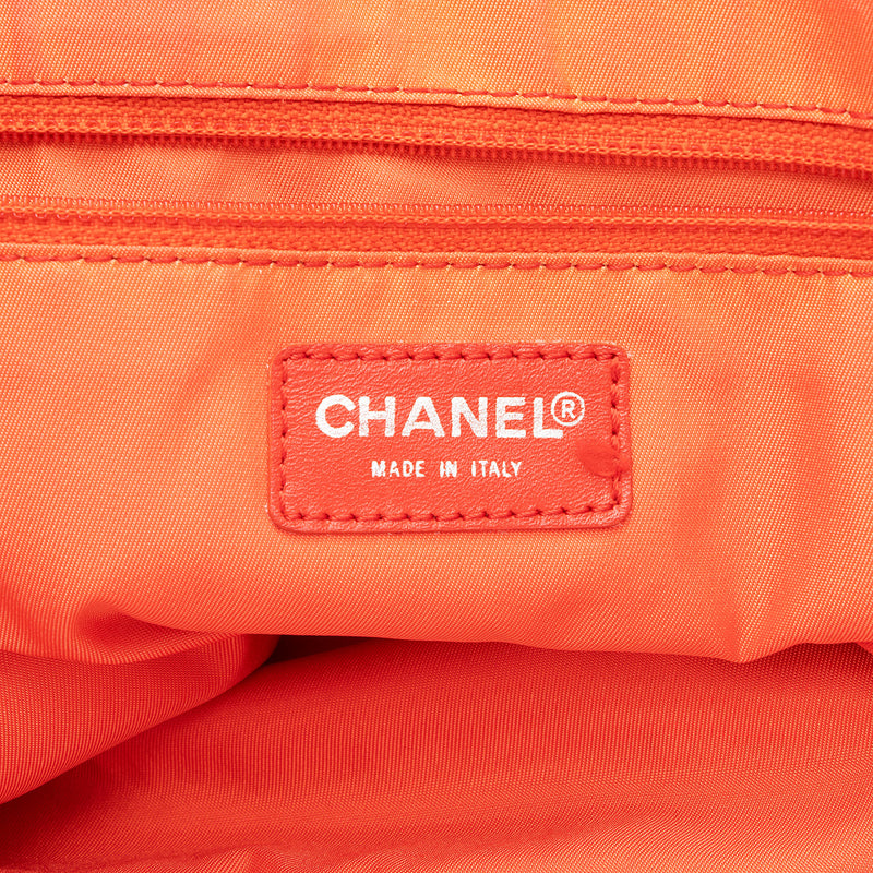 Chanel Vintage Nylon Travel Ligne Large Tote (SHF-sx8m6y)