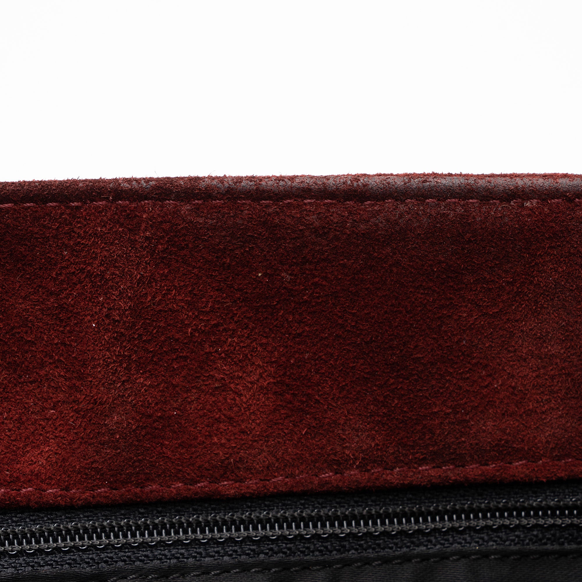 Chanel Vintage Suede CC Tassel Messenger Bag (SHF-evWiOG)