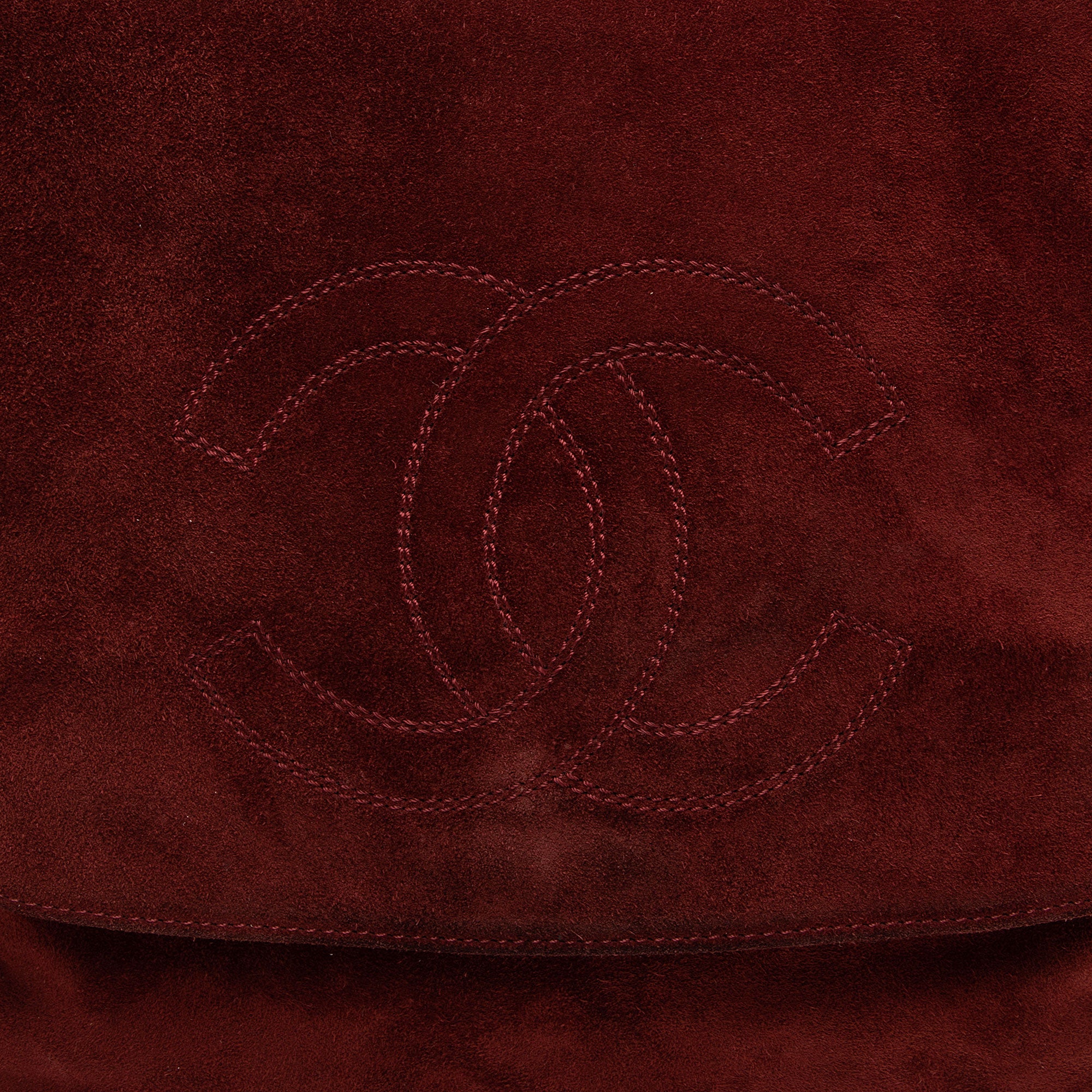 Chanel Vintage Suede CC Tassel Messenger Bag (SHF-evWiOG)