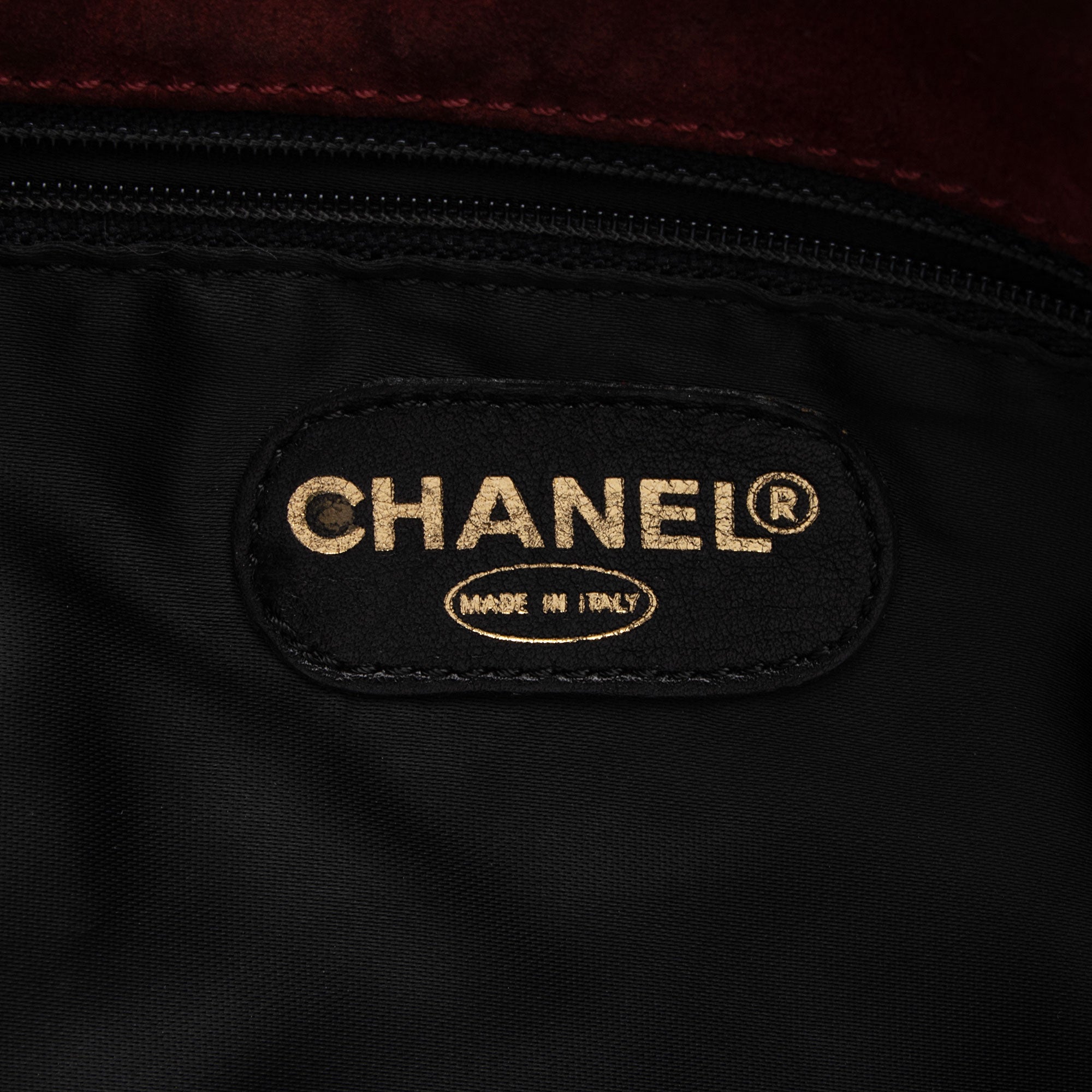 Chanel Vintage Suede CC Tassel Messenger Bag (SHF-evWiOG)