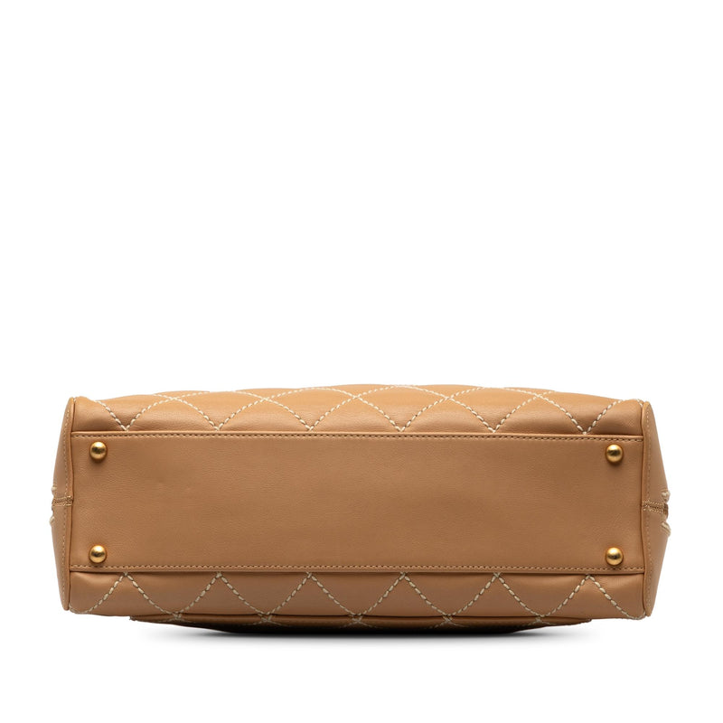Chanel Wild Stitch Lambskin Handbag (SHG-X7qxHU)