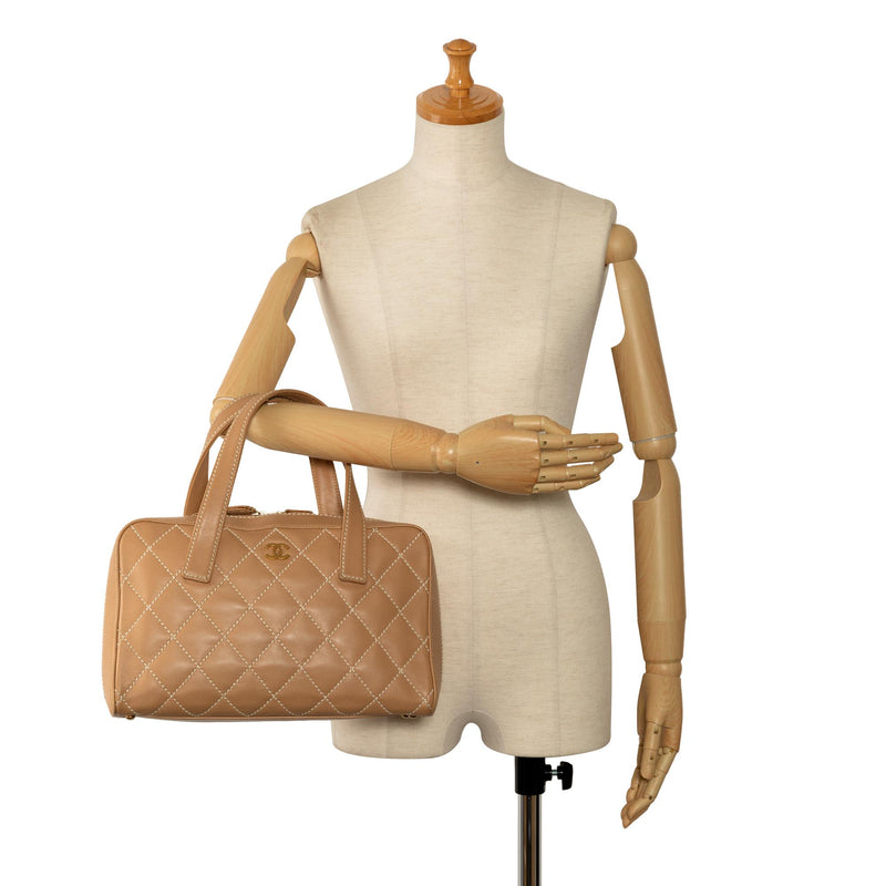 Chanel Wild Stitch Lambskin Handbag (SHG-X7qxHU)