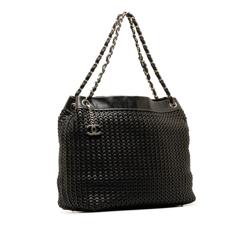 Chanel Woven Caviar Leather Tote (SHG-r7jUZ9)