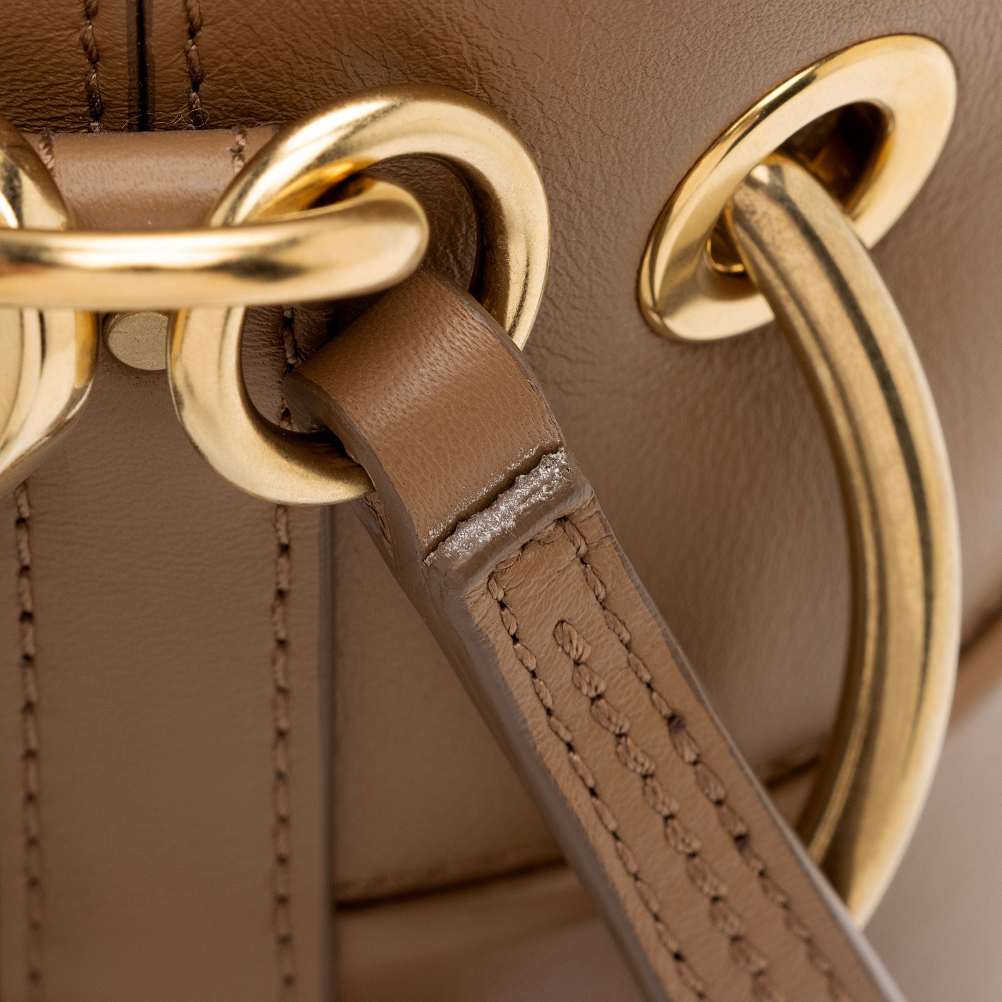 Chloe Calfskin Roy Small Bucket Bag SHF GyNXb9