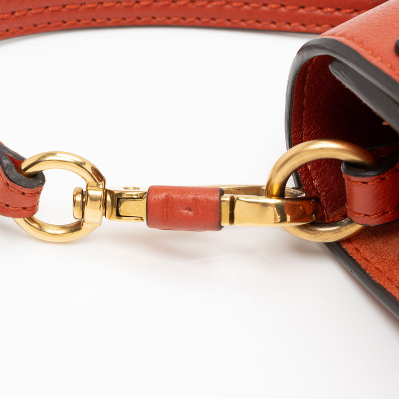 Chloe Calfskin Suede Nile Medium Bracelet Bag (SHF-Hjc6u8)