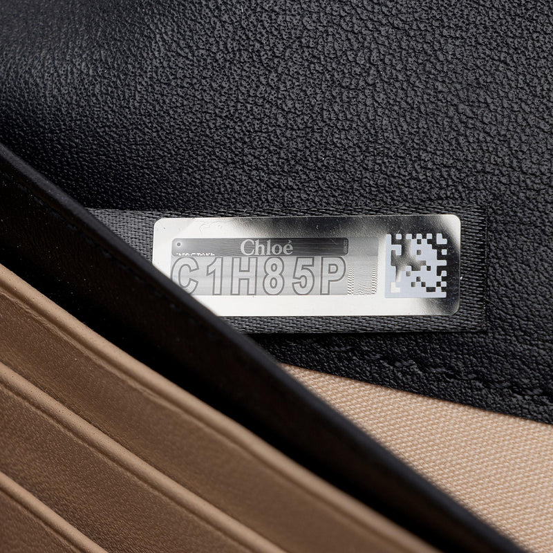 Chloe Leather Logo Vick Flap Wallet (SHF-22550)