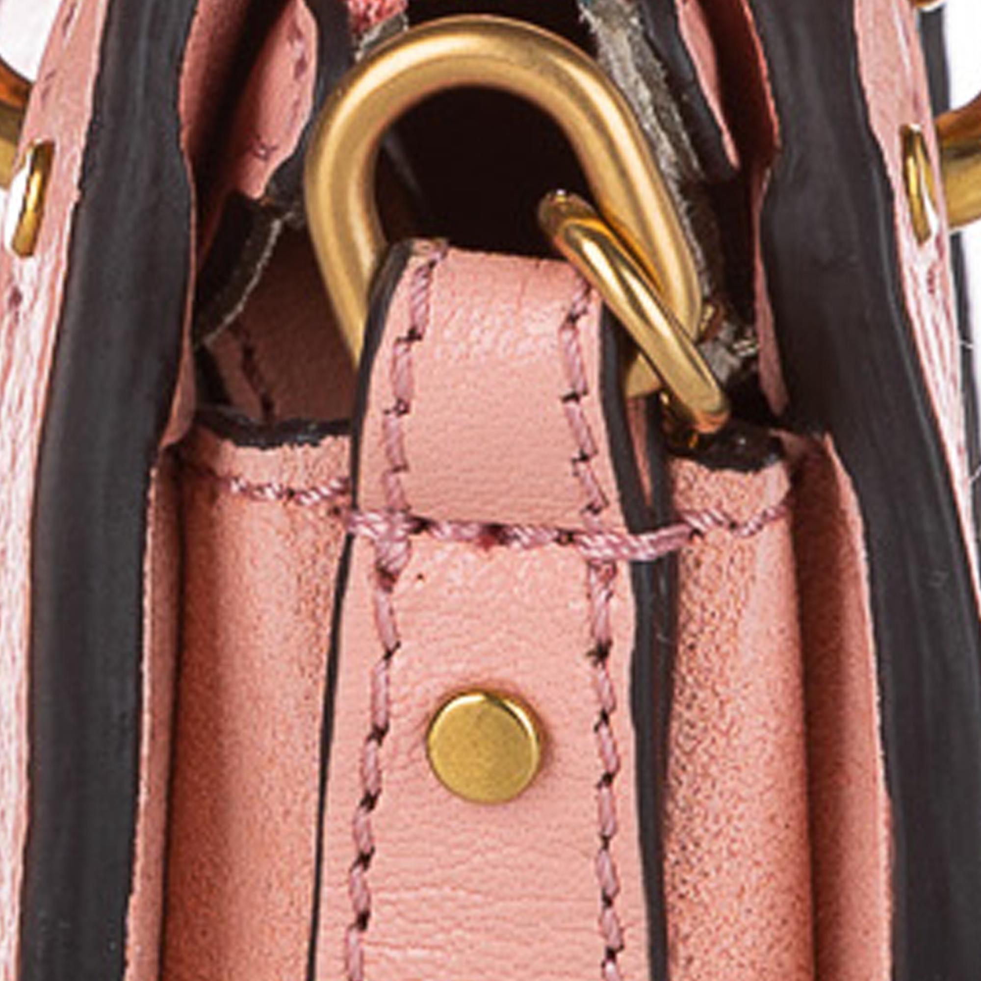 Chloe Mini Pixie Leather Satchel (SHG-LBdIXT)