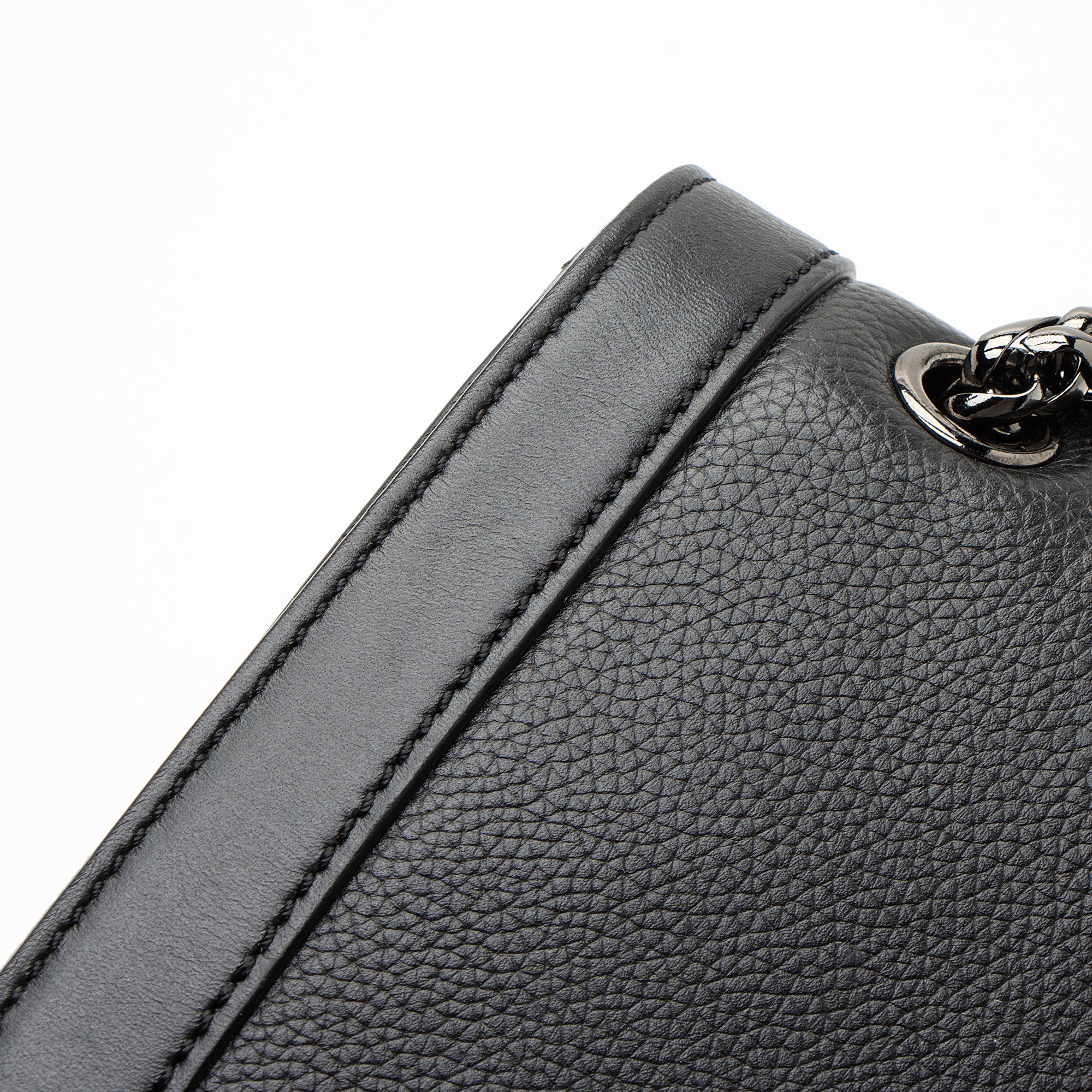 Christian Louboutin Leather Charity Small Shoulder Bag (SHF-Gxpq1d)