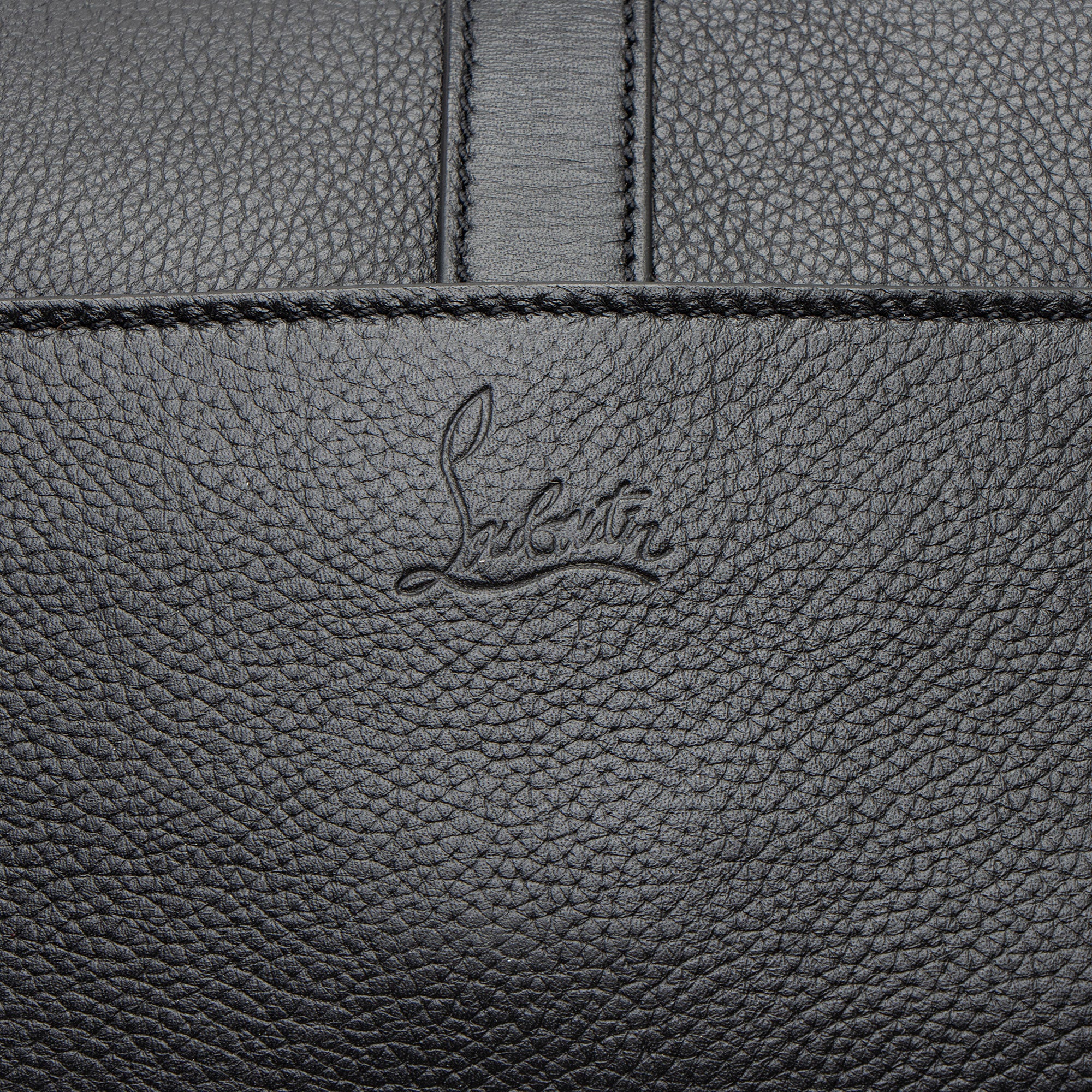 Christian Louboutin Leather Charity Small Shoulder Bag (SHF-Gxpq1d)