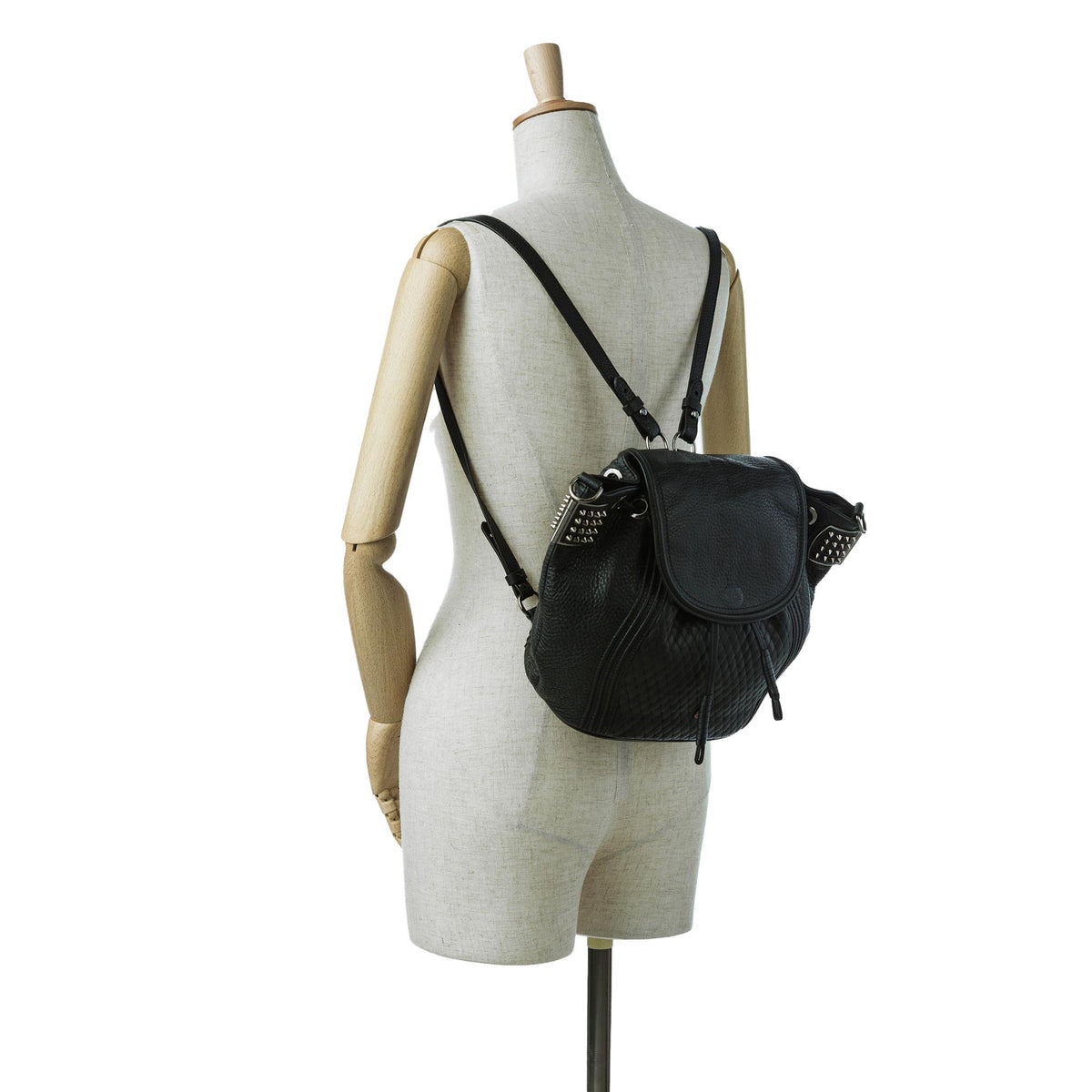 Christian Louboutin
Dompteuse Spiked Backpack Christian Louboutin Dompteuse Spiked Backpack (SHG-qbXkci) main image 2