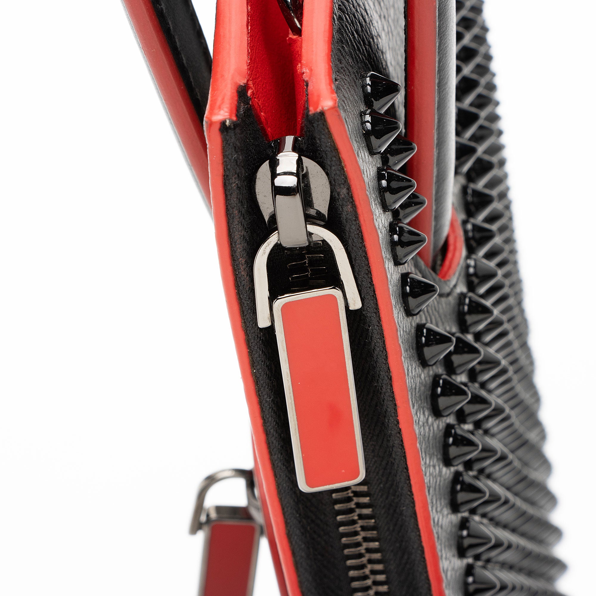 希少/極美品✨　Christian Louboutin トリックトラック　バッグ Christian Louboutin Leather Spiked Trictrac Portfolio Top Handle