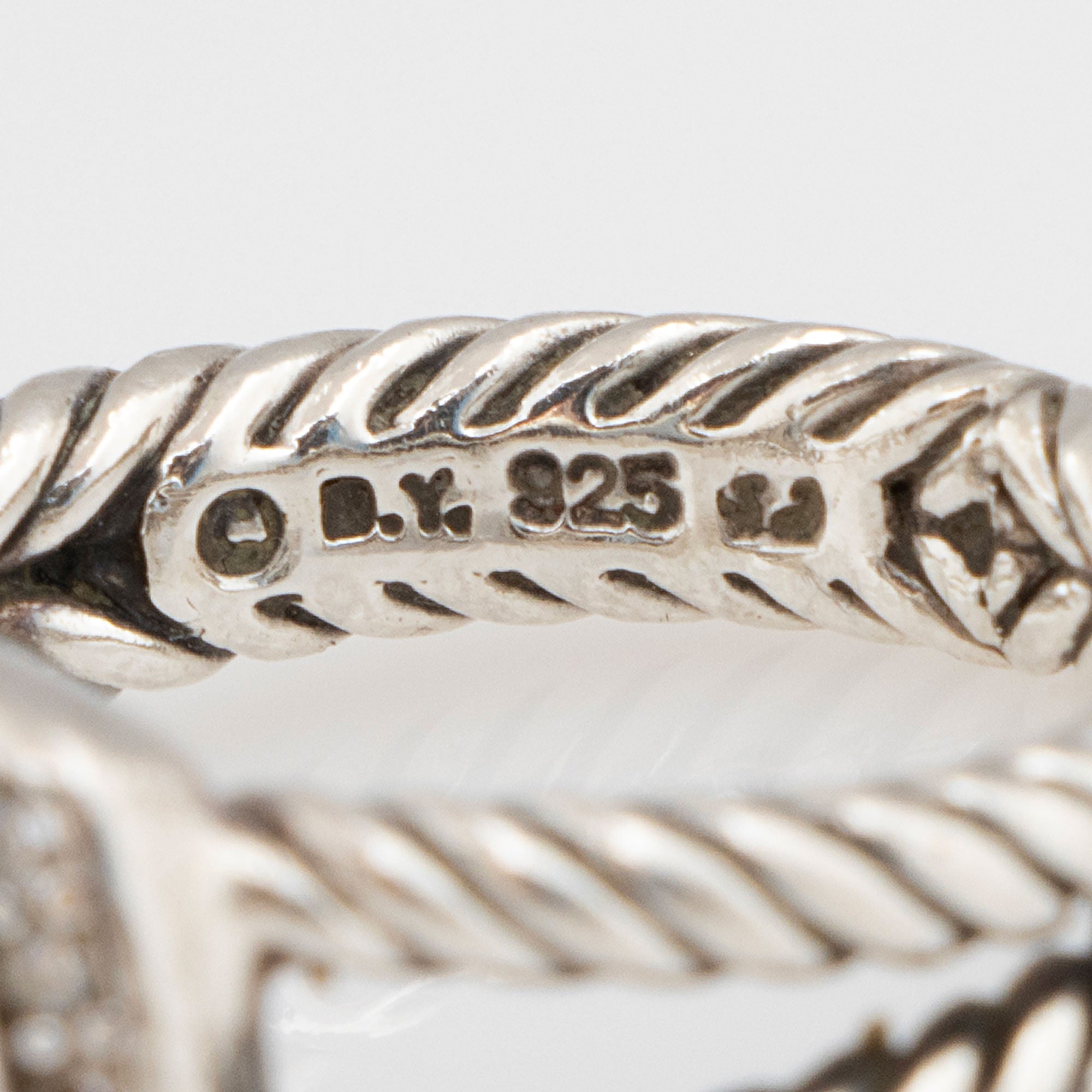 David Yurman Sterling Silver Diamond Topaz 7mm Petite Albion Ring - Size 7