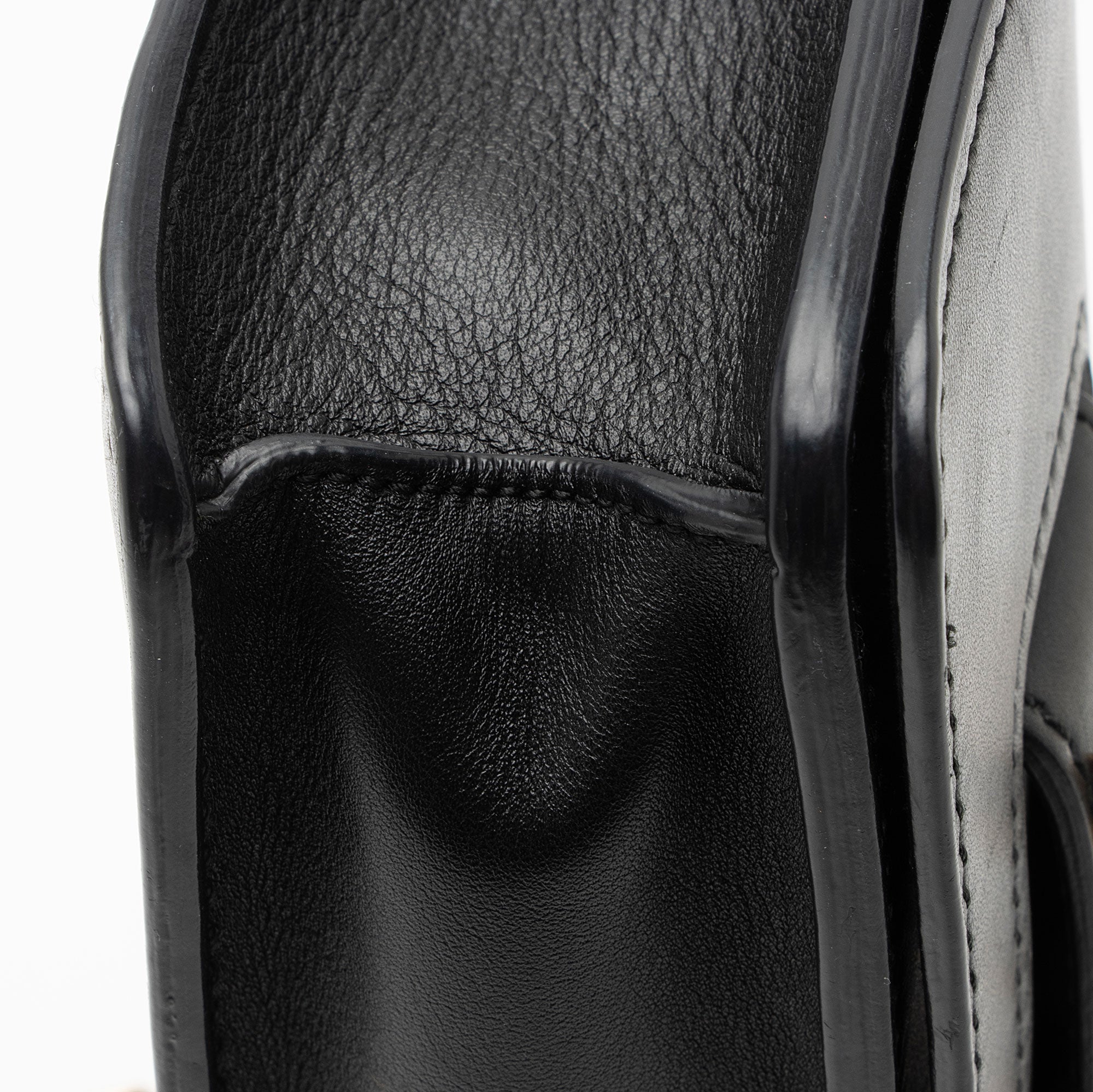 Dior Calfskin J'adior Flap Bag (SHF-rLmY7S)