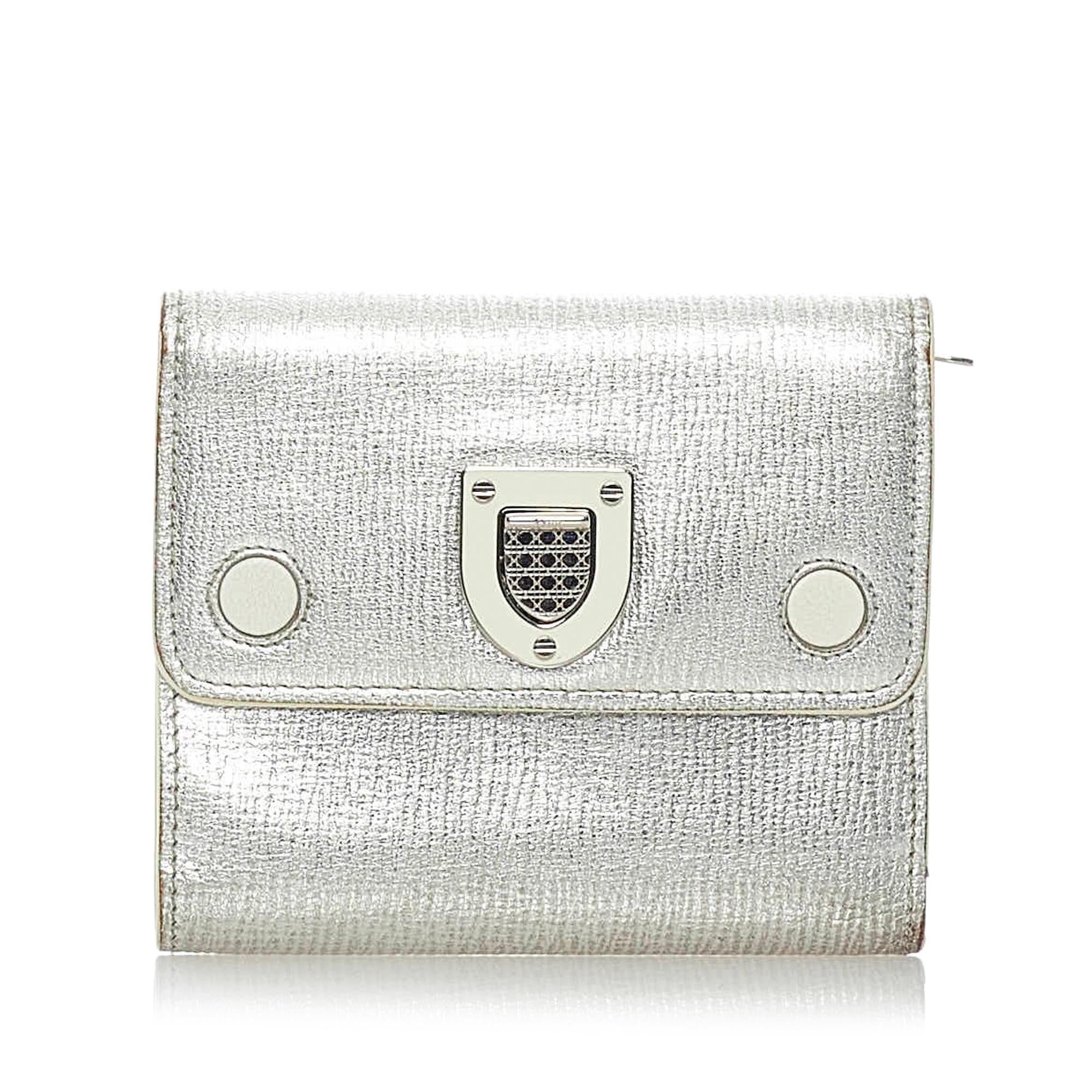 Dior Diorama Leather Small Wallet (SHG-oP8XCH)
