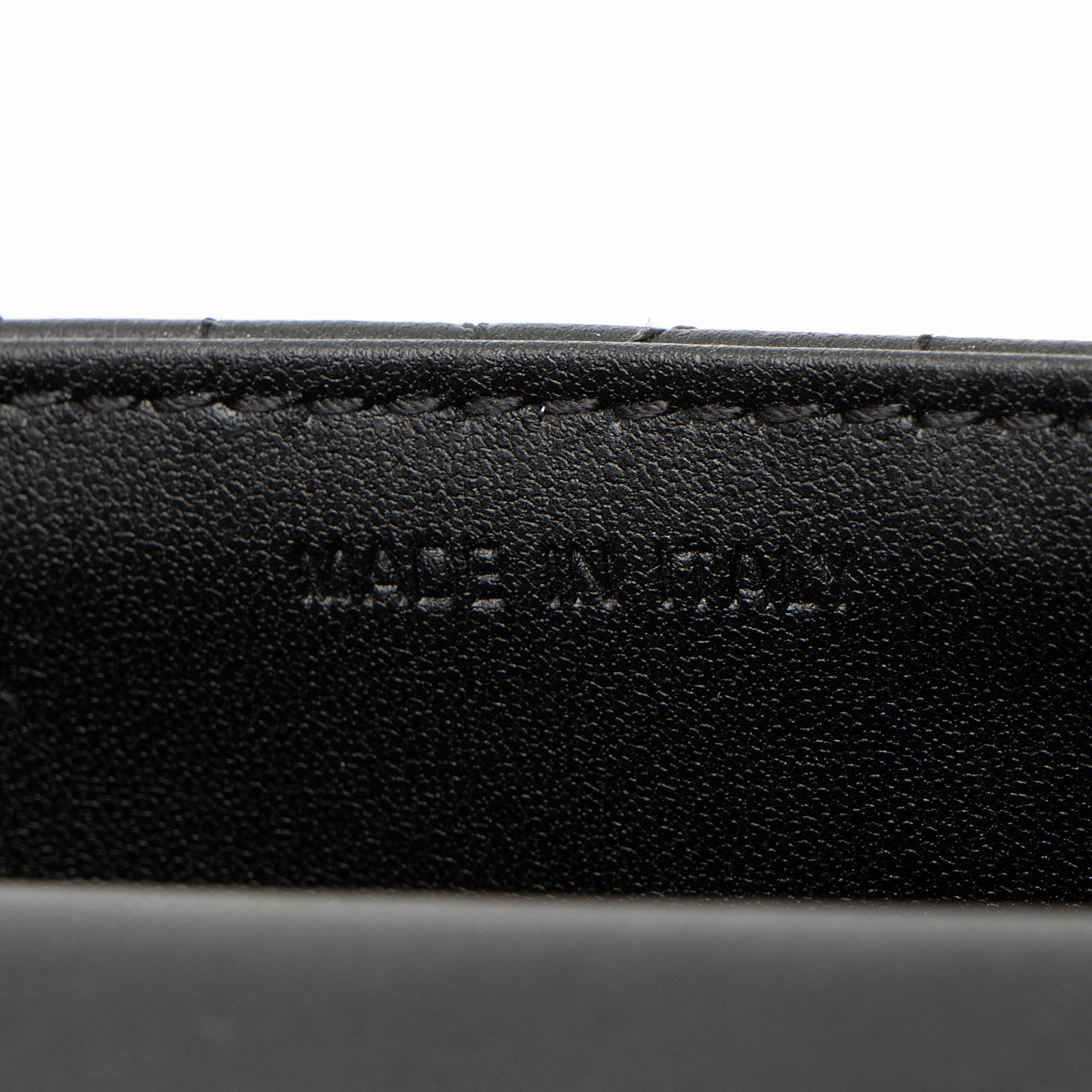 Dior Lambskin Dior Talk Phone Pouch (SHF-lwmgfd)