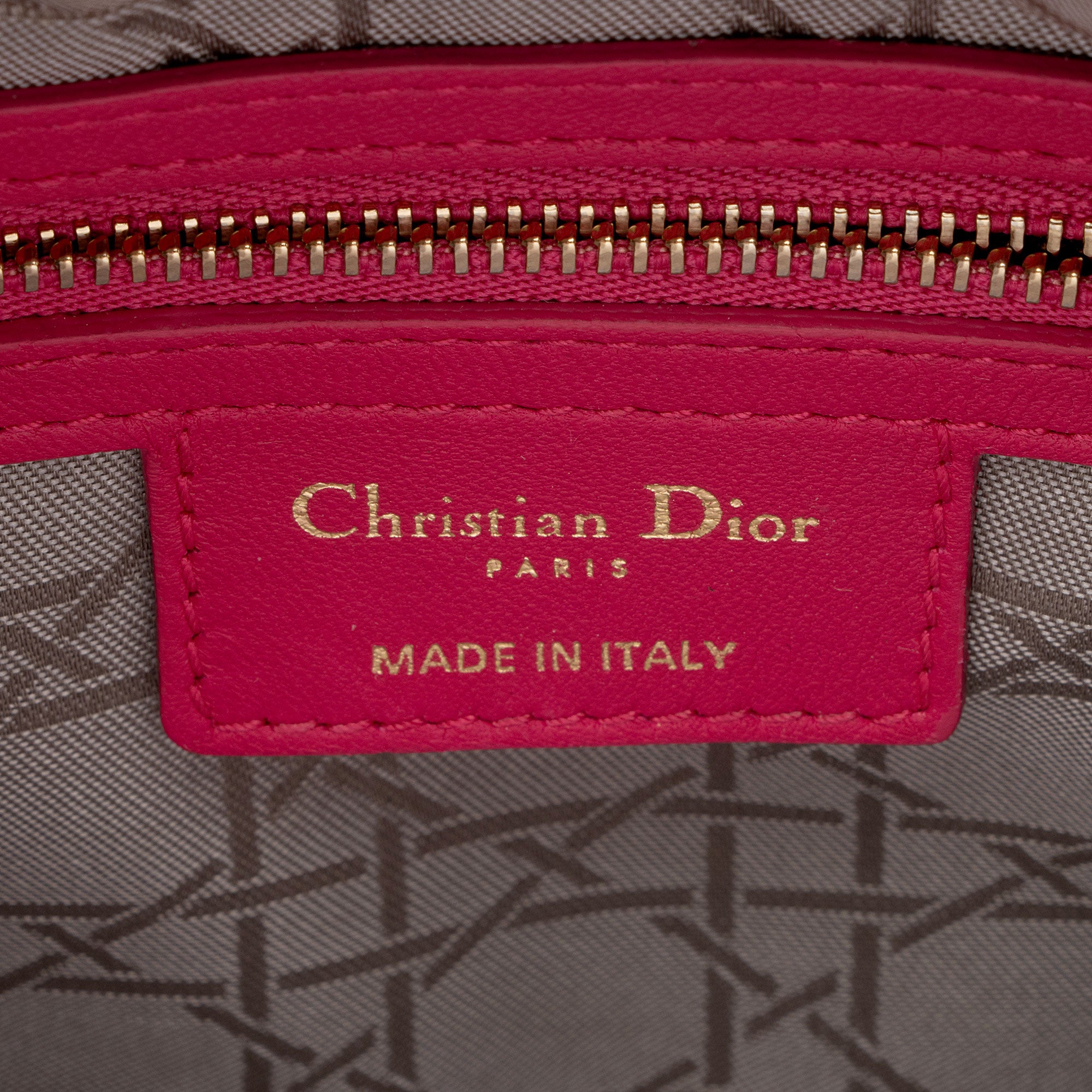 Dior Lambskin Lady Dior Medium Tote (SHF-i1fx7x)