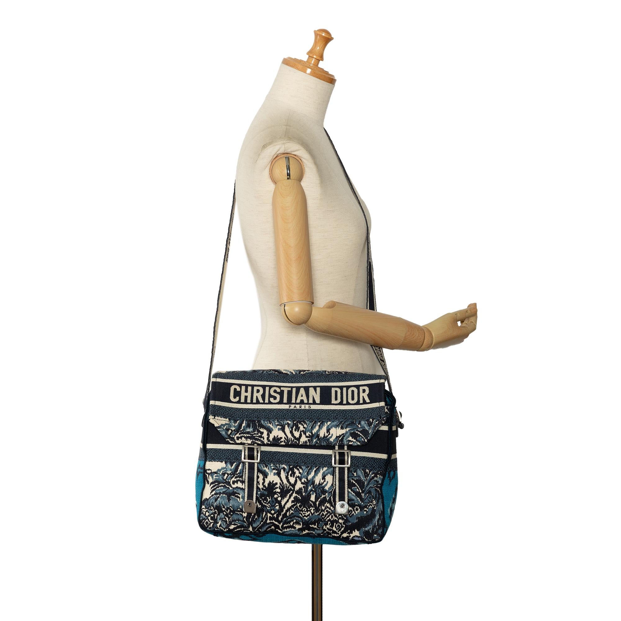 Dior Large Embroidered Palm Tree Diorcamp Messenger Bag (SHG-d6oB9l)