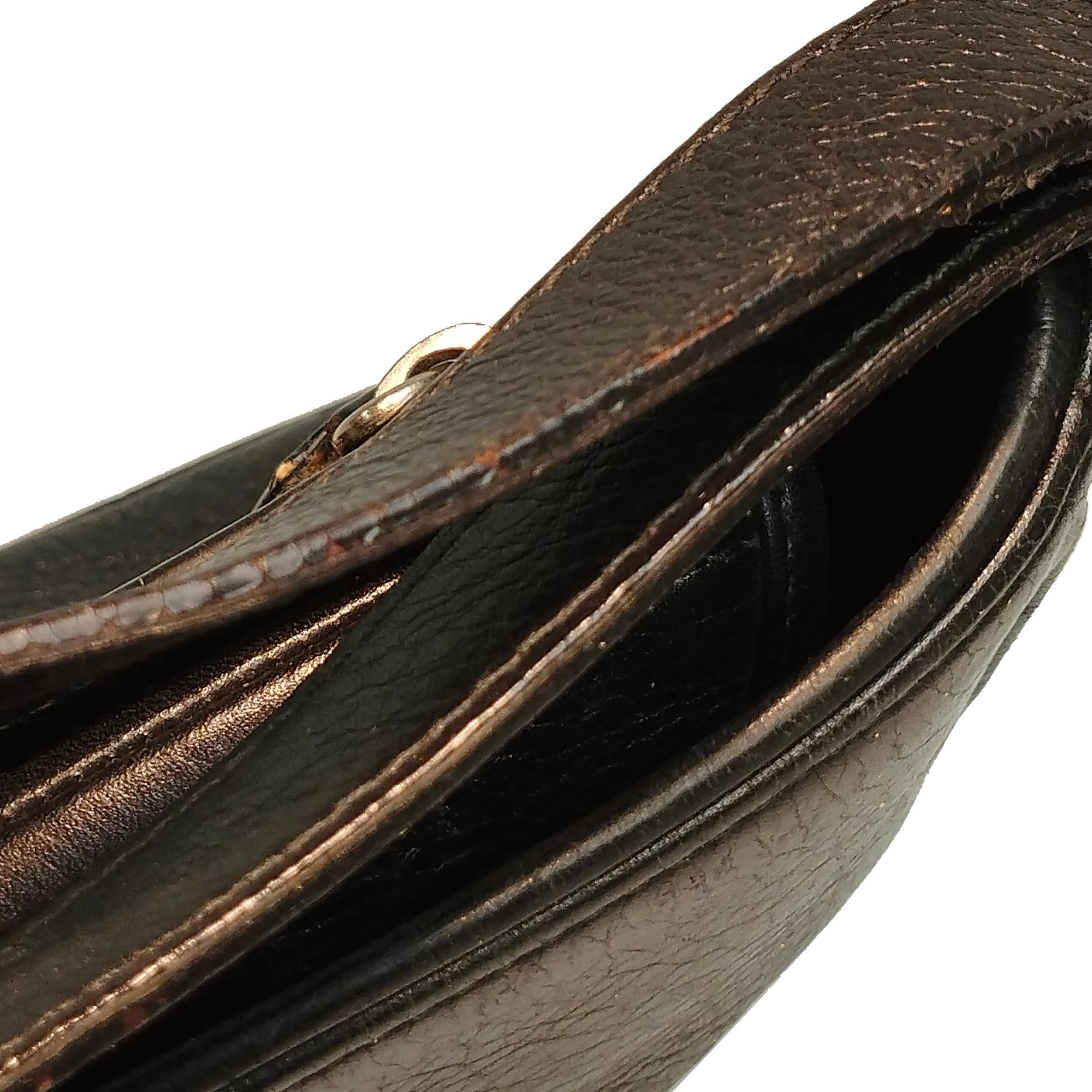 Dior Leather Logo Charm Shoulder Bag (SHG-fMfLrB)