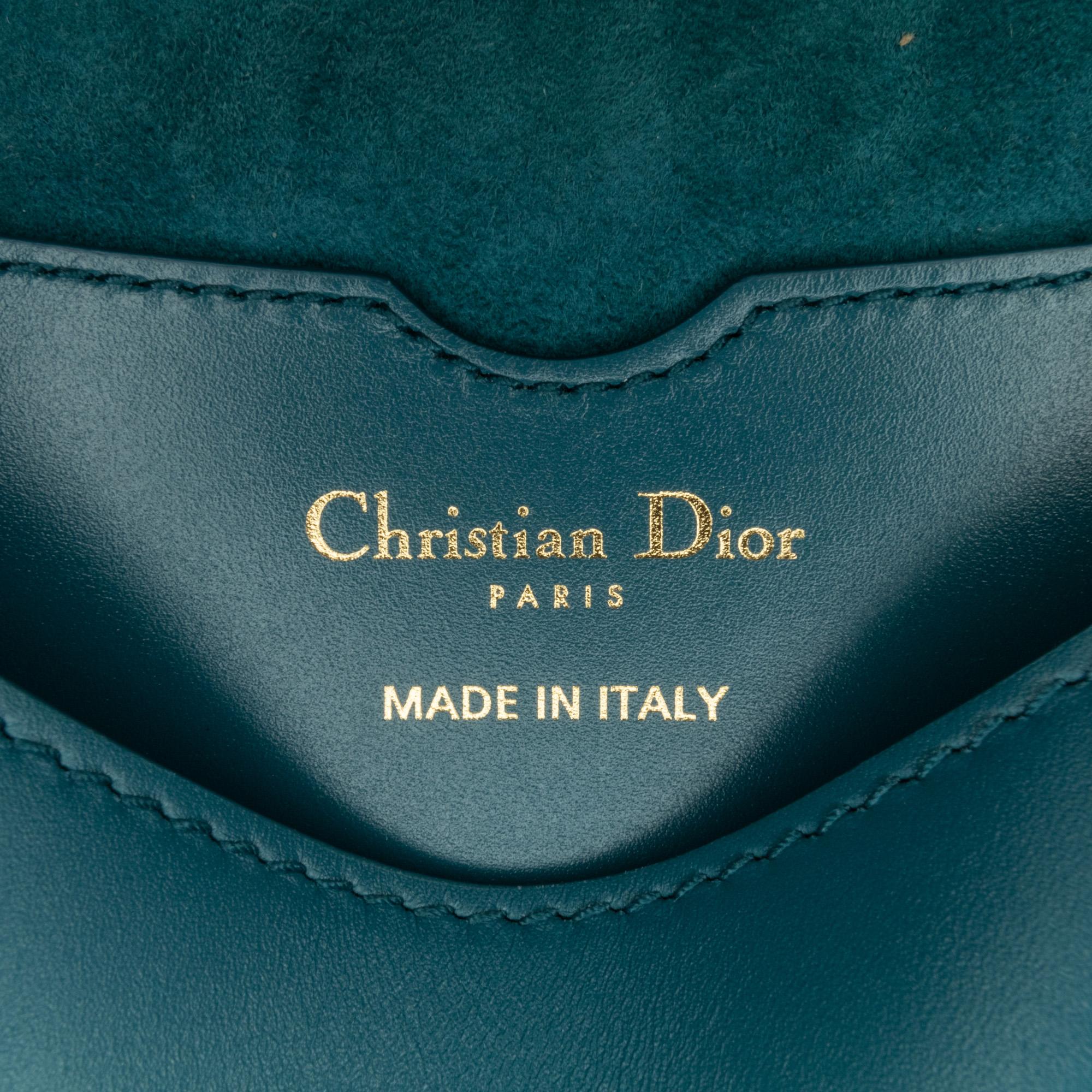 Dior Medium Bobby Crossbody Bag (SHG-IPSd4R)