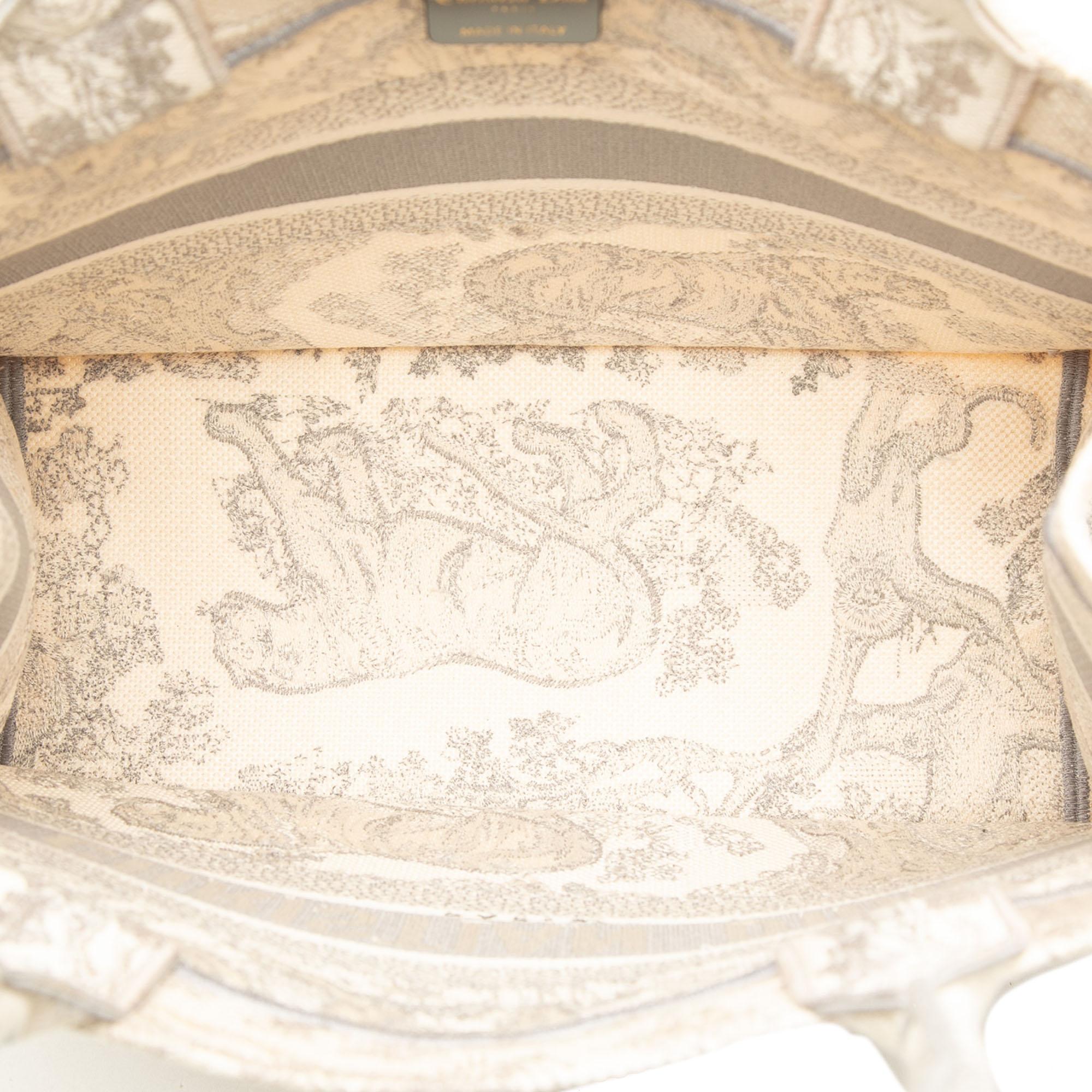Dior Medium Canvas Embroidered Dioriviera Toile De Jouy Book Tote