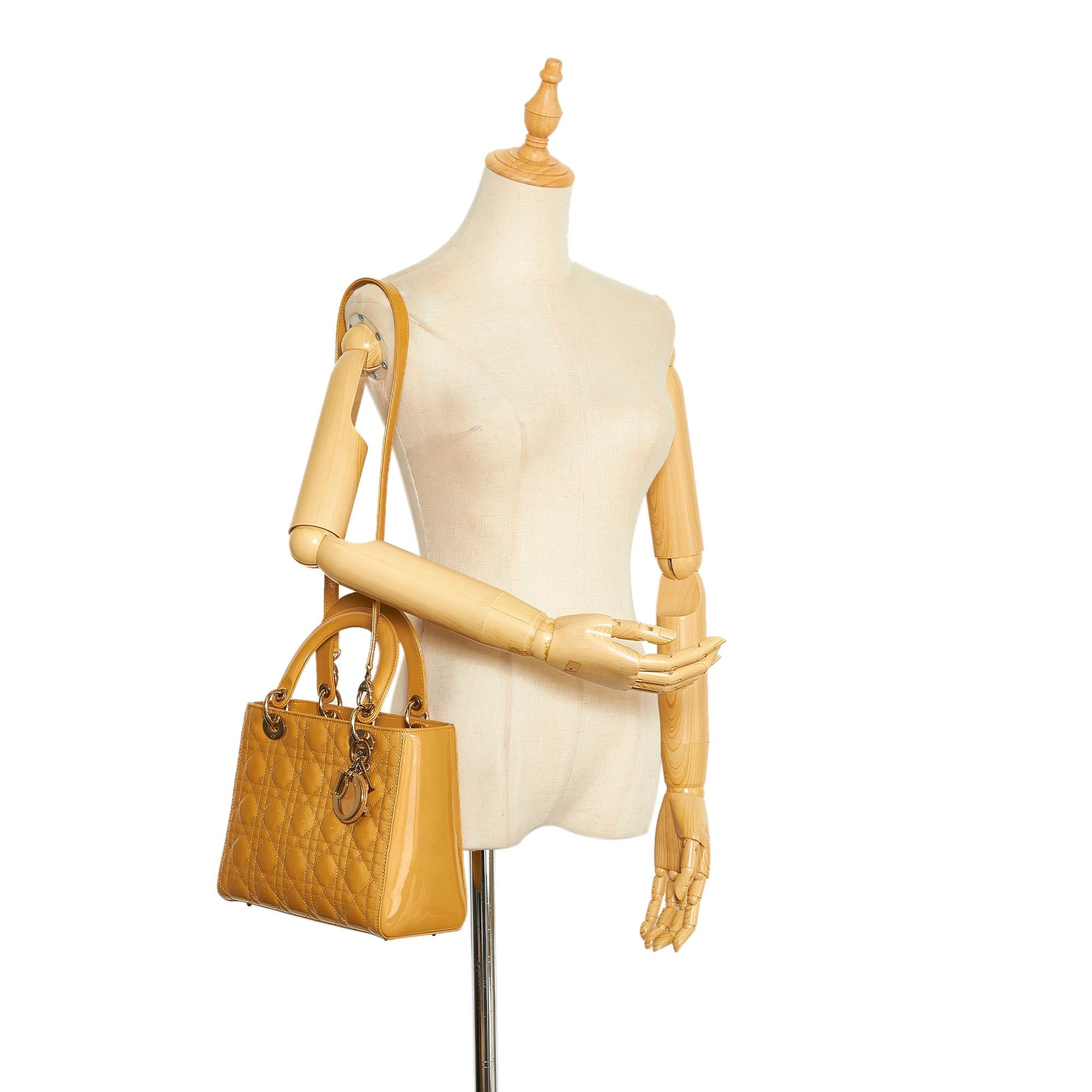 Dior Medium Patent Cannage Lady Dior (SHG-3ZyBZO)