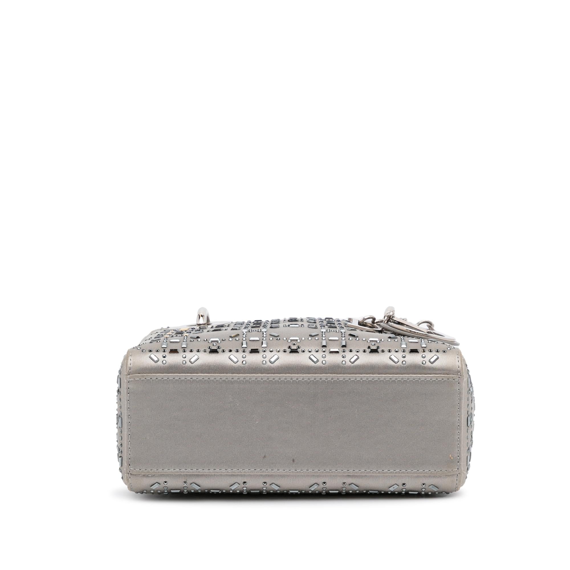 Dior Mini Crystal Embellished Satin Lady Dior (SHG-s5Dg4b)