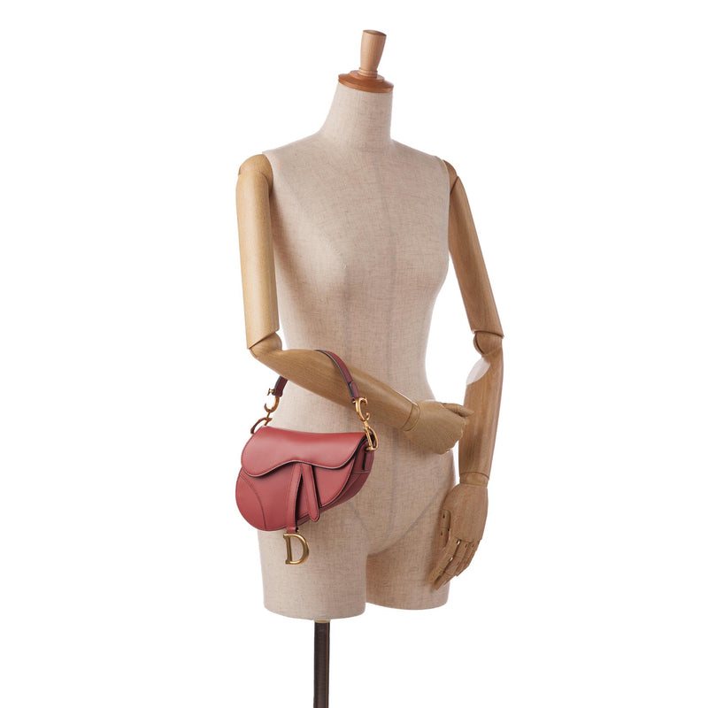 Dior Mini Leather Saddle Bag (SHG-iNrQ7F)