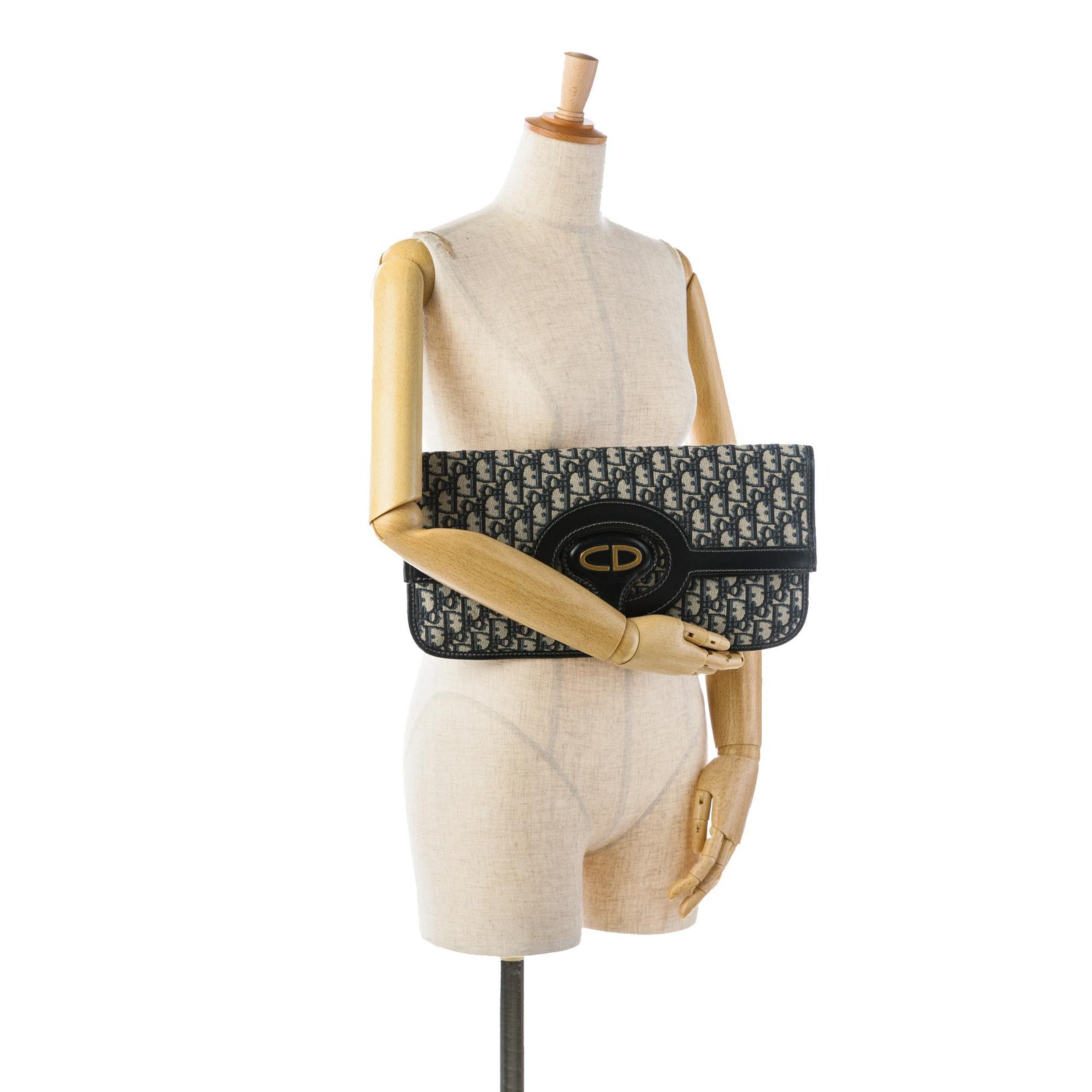 Dior Oblique Fold Over Clutch SHG DUlOna LuxeDH