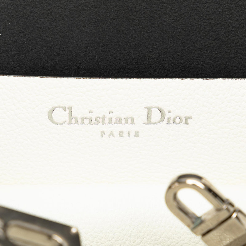 Dior Small Open Bar Tote (SHG-B0MsXd)