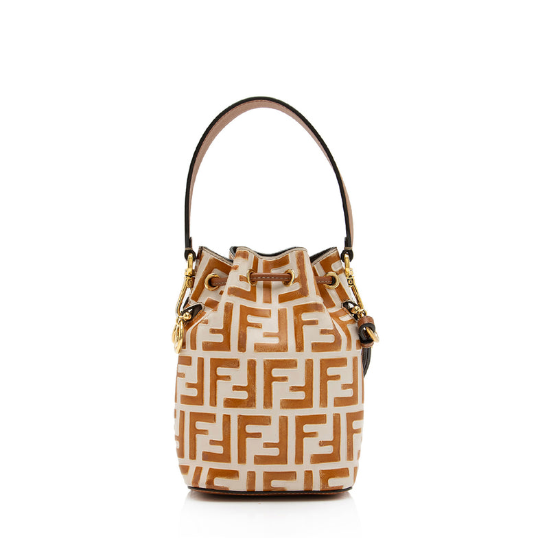Fendi tresor bucket bag deals