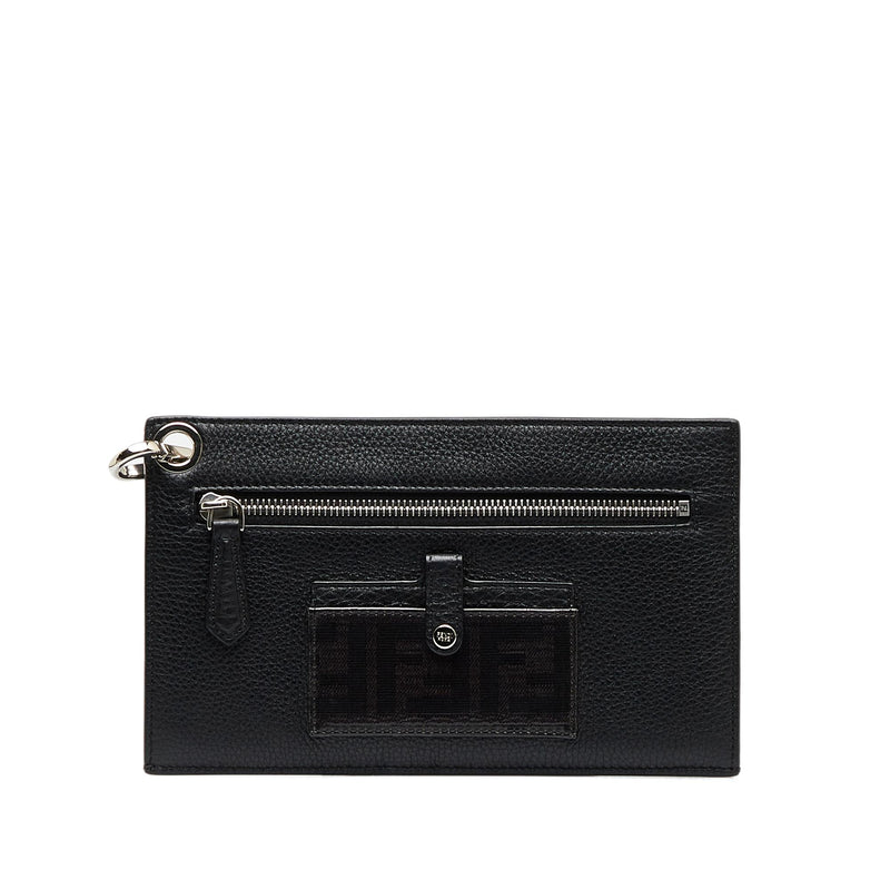 Fendi Flat Pouch Leather Crossbody (SHG-ezFVMK)