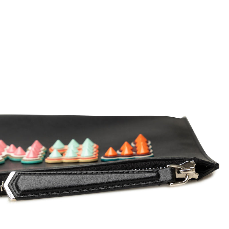 Fendi Fun Fair Studded Clutch (SHG-isvUj2)