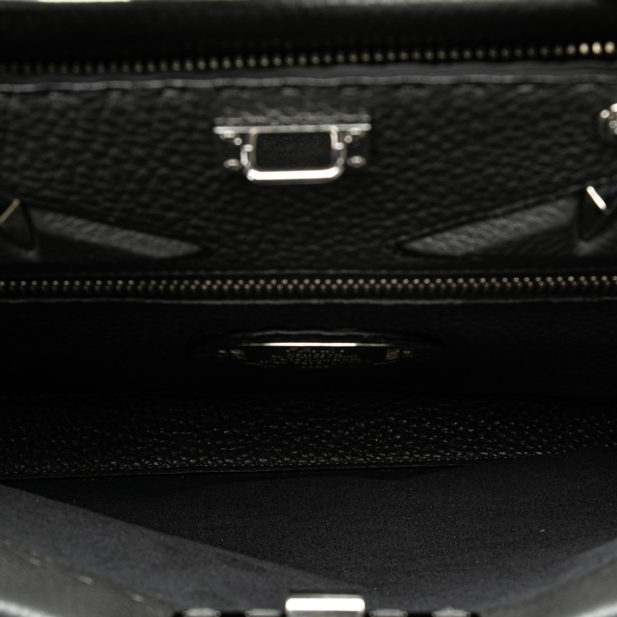 Fendi Large Leather Selleria Peekaboo Iconic Fit Bag