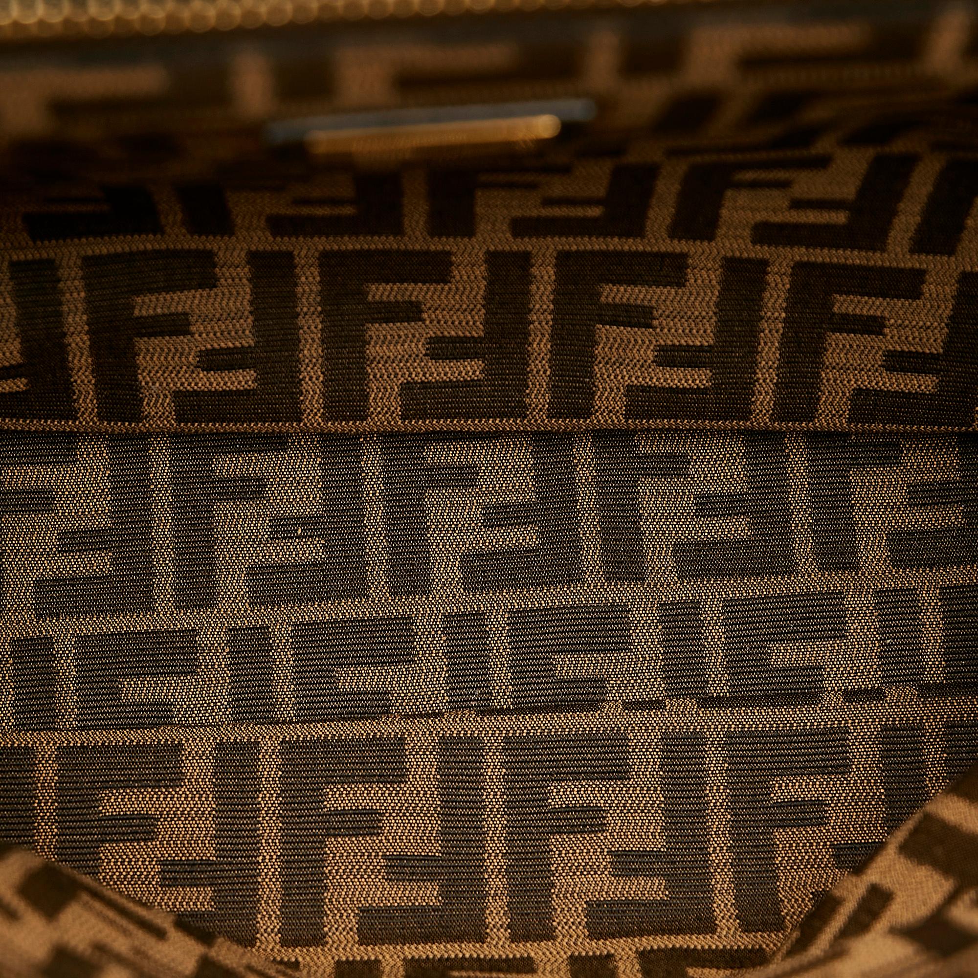 Fendi Large Peekaboo Iconic (SHG-O6hvbK)