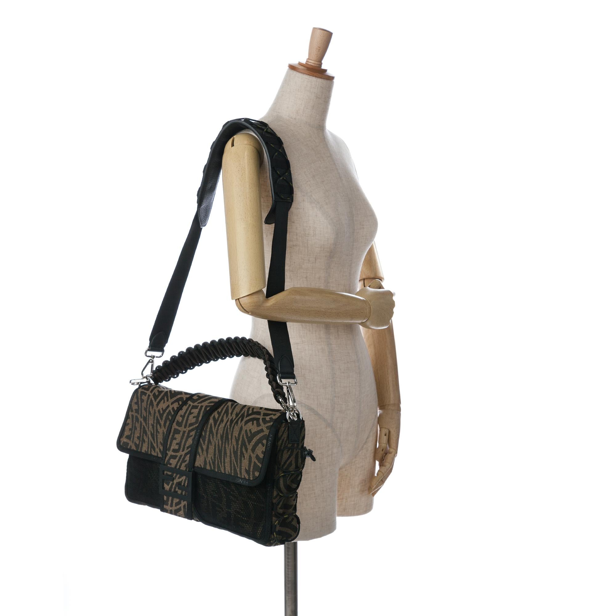 Fendi Large Zucca Vertigo Mesh Baguette Satchel (SHG-lFrso8)