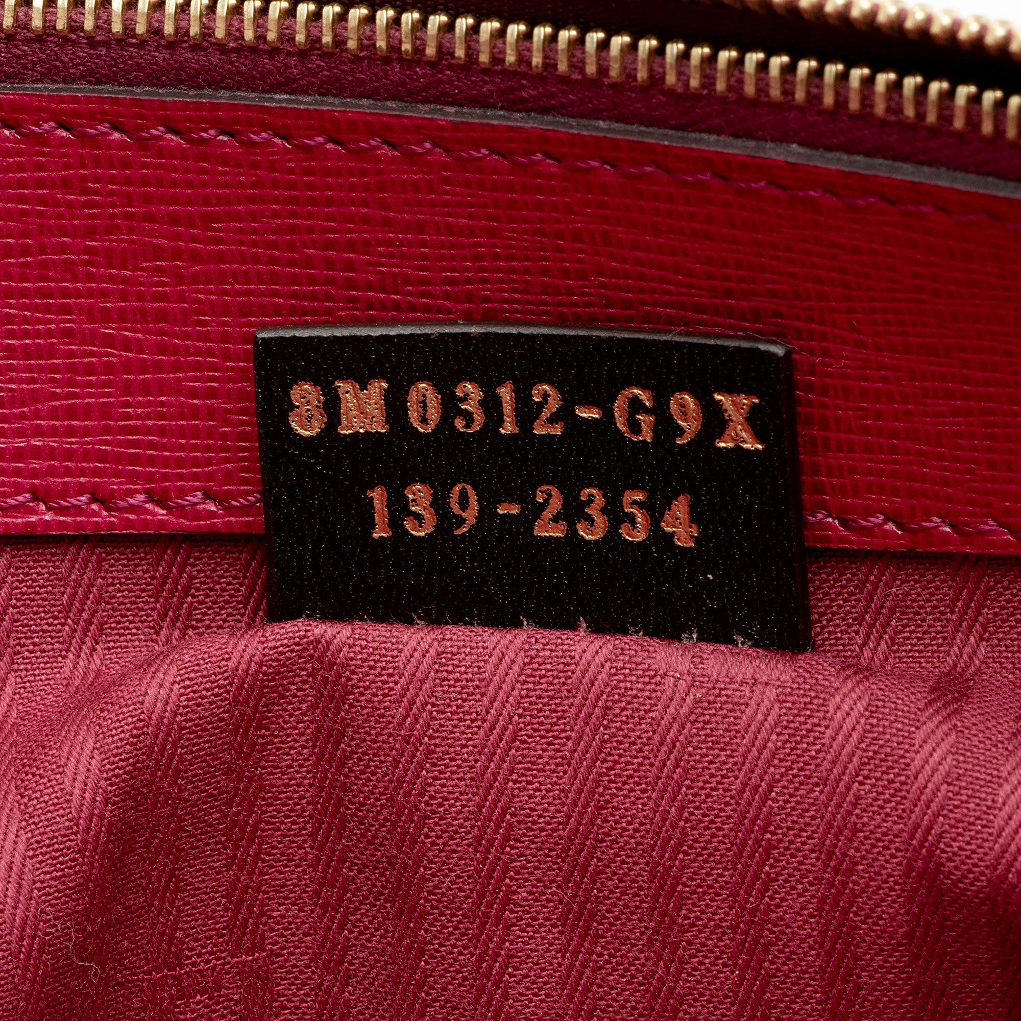 Fendi Leather 2Jours Envelope Clutch (SHF-tw1GaP)