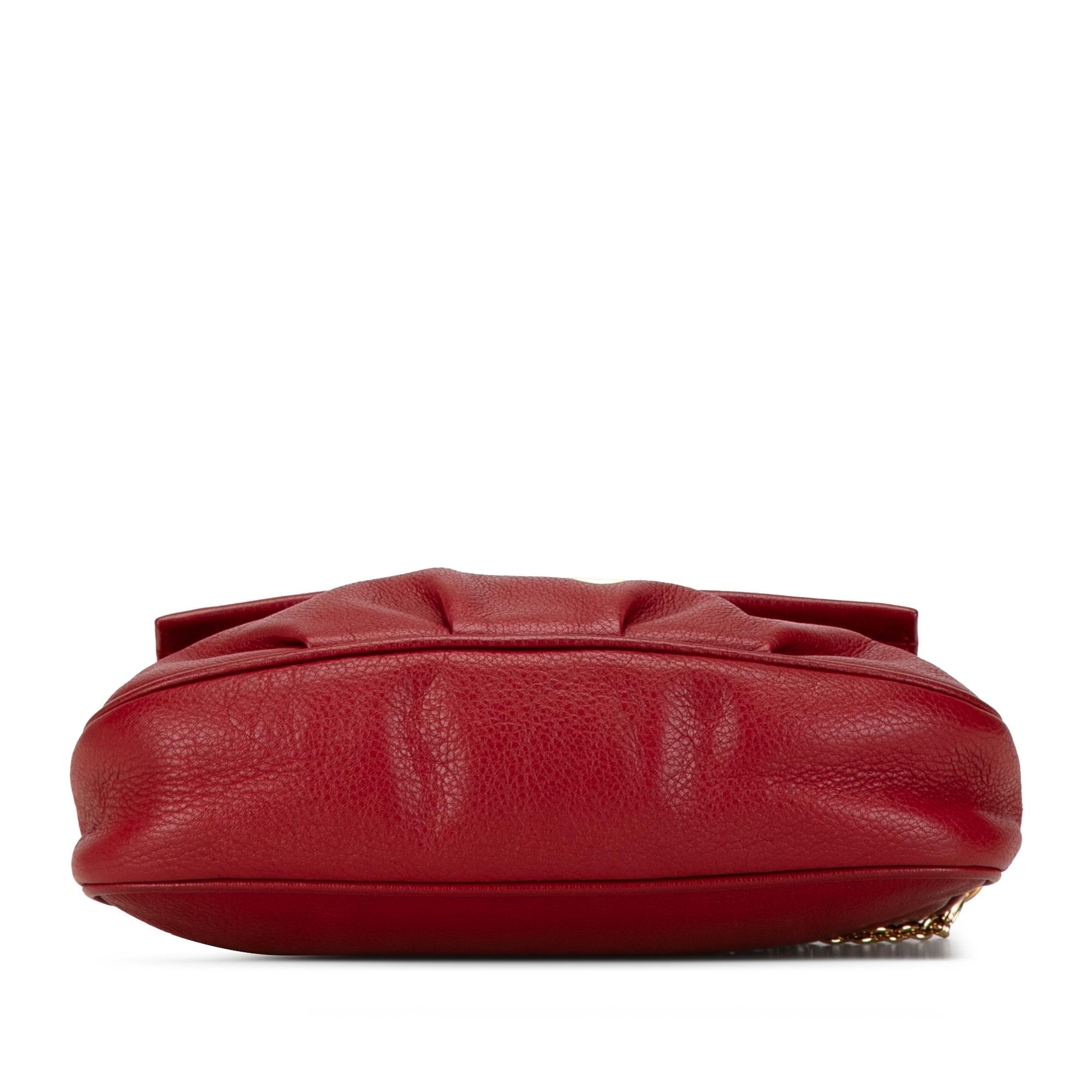 Fendi Leather Fendista Pochette Crossbody (SHG-UEo4ph)