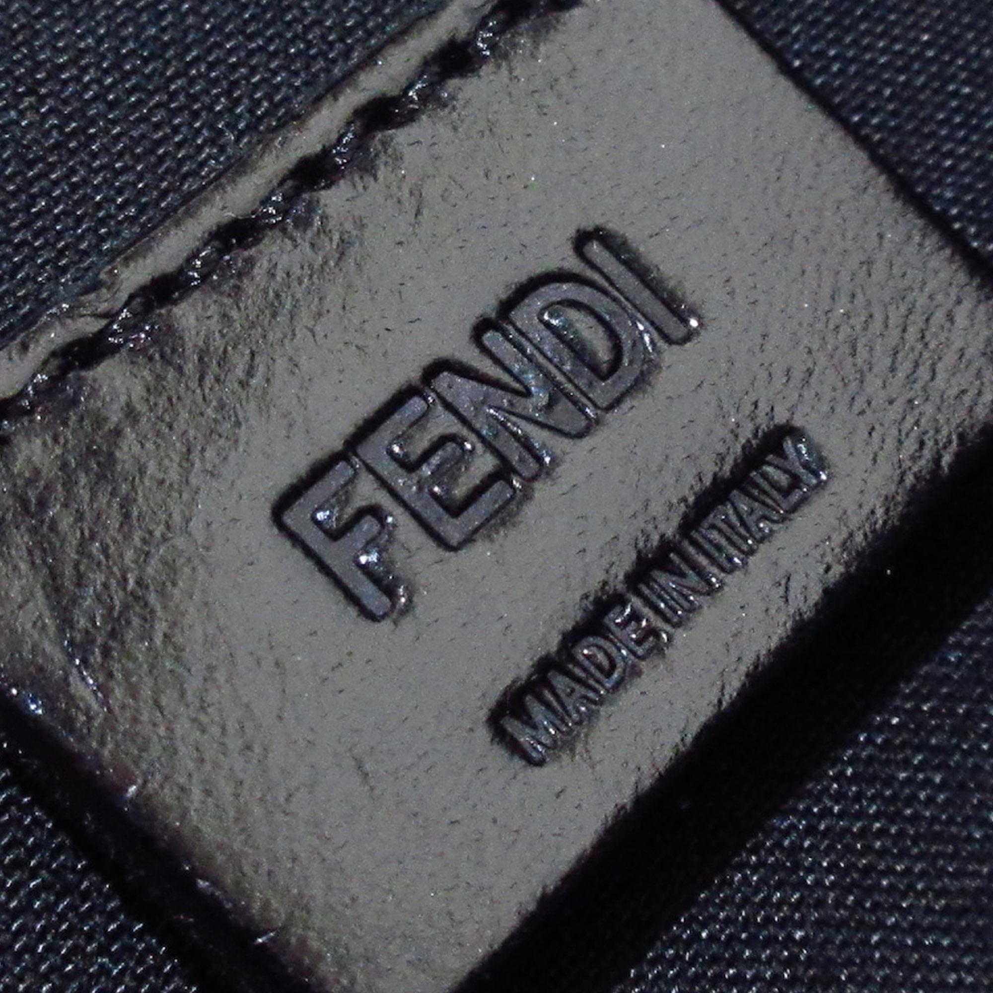 Fendi Leather Monster Eyes Clutch (SHG-ORzmvv)
