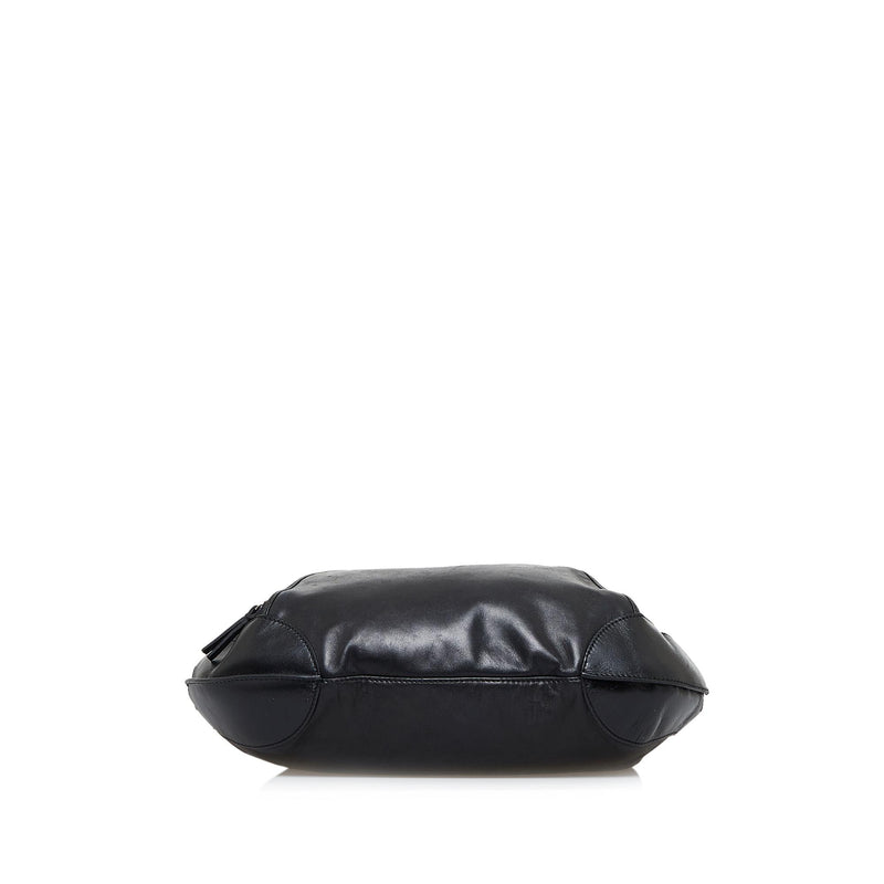 Fendi Leather Shoulder Bag (SHG-xQ5ZgR)