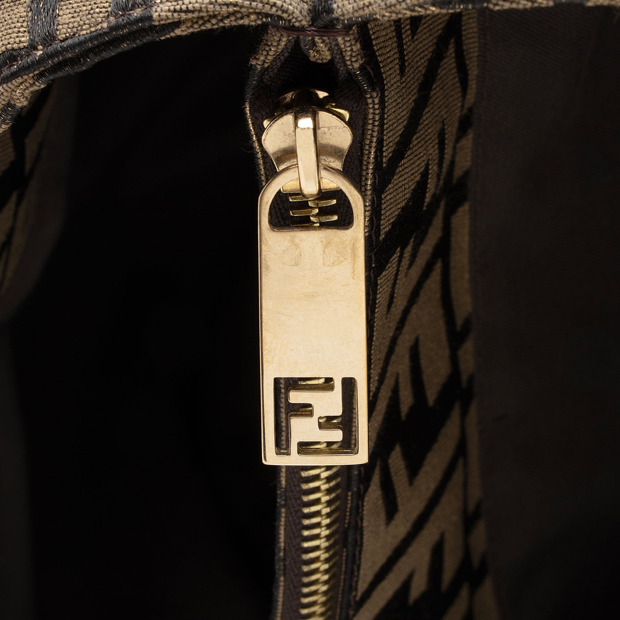 Fendi Metallic Zucca Mia Large Tote (SHF-u1X9R2)