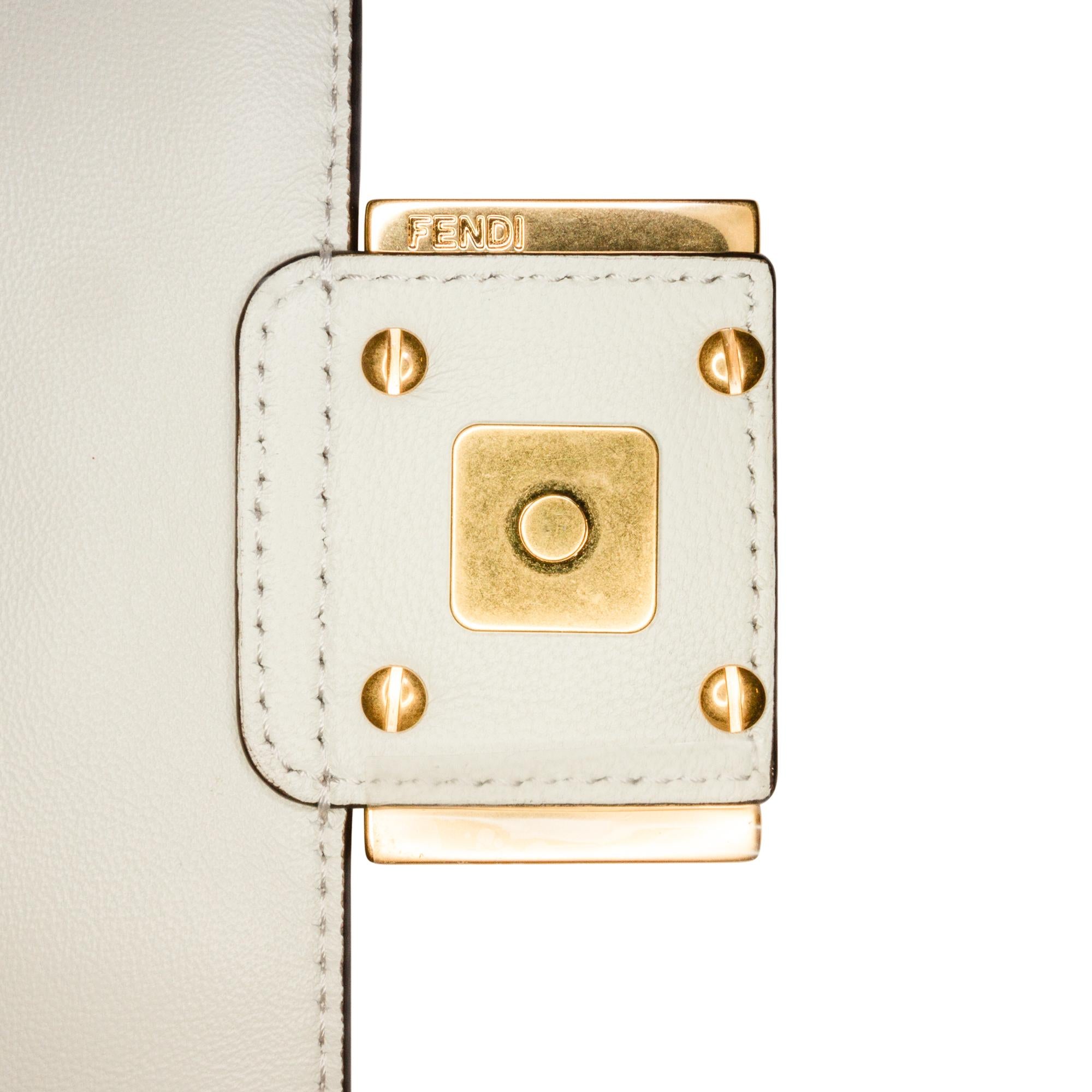 Fendi Mini Embossed Zucca Baguette Satchel (SHG-snGNtj)