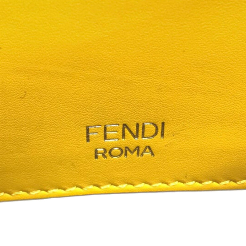 Fendi Mini Flat Baguette Crossbody Bag (SHG-weEbXp)