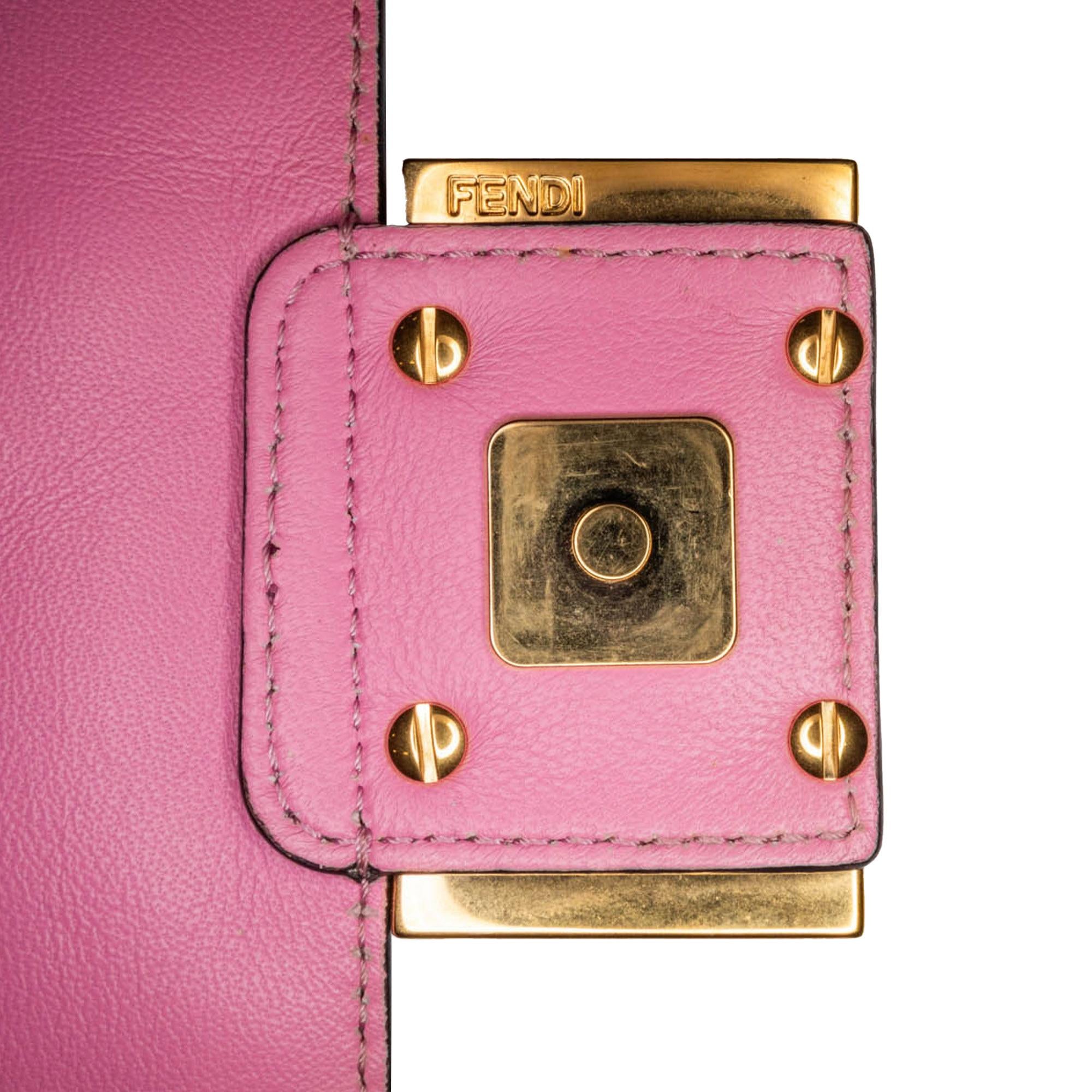 Fendi Mini Zucca Embossed Baguette Satchel (SHG-FbjqkA)