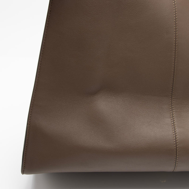 Fendi Nappa Leather Peekaboo X Lite Large Satchel (SHF-WvzNXl)
