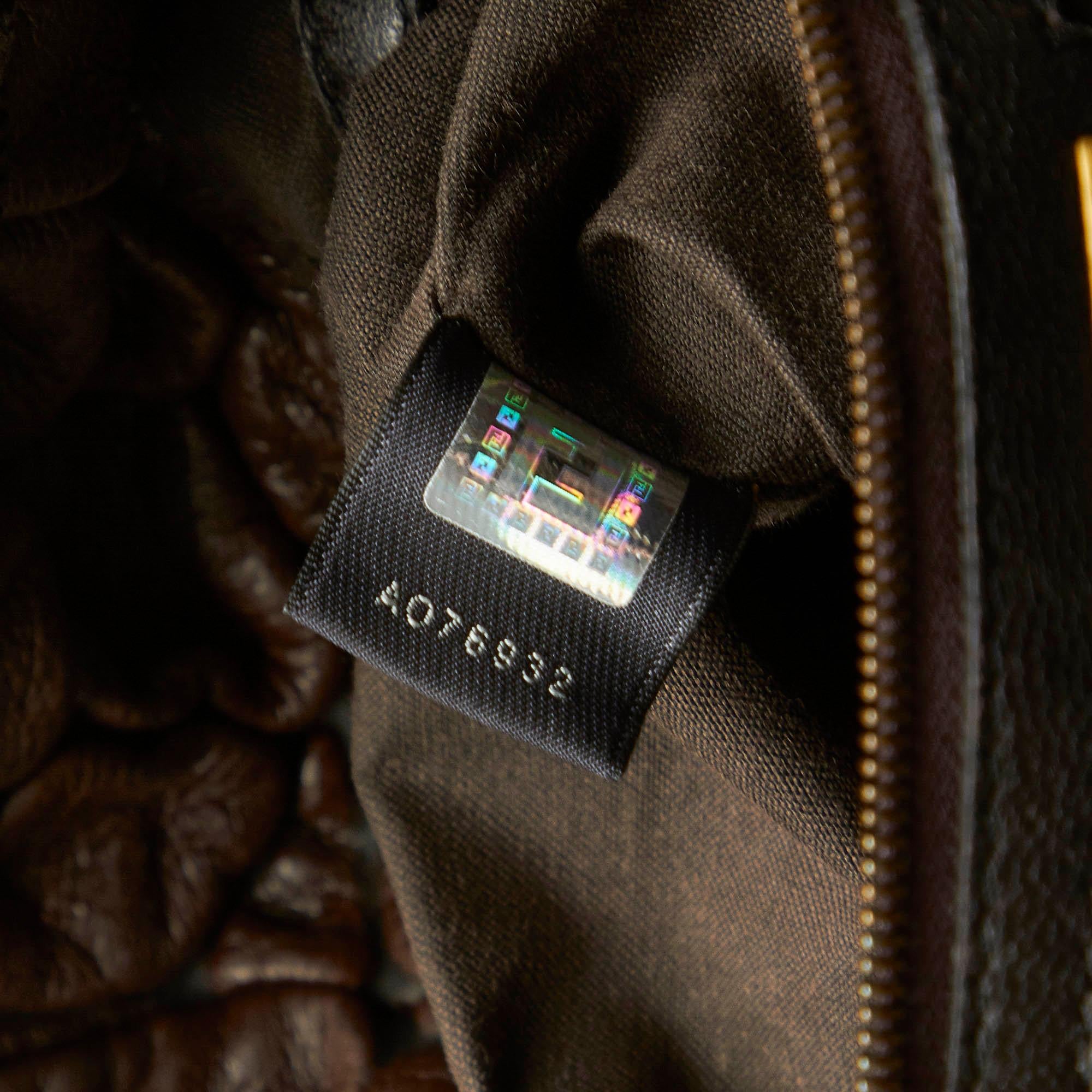 Fendi Puckered Bubble Leather Chef Shoulder Bag (SHG-32371)