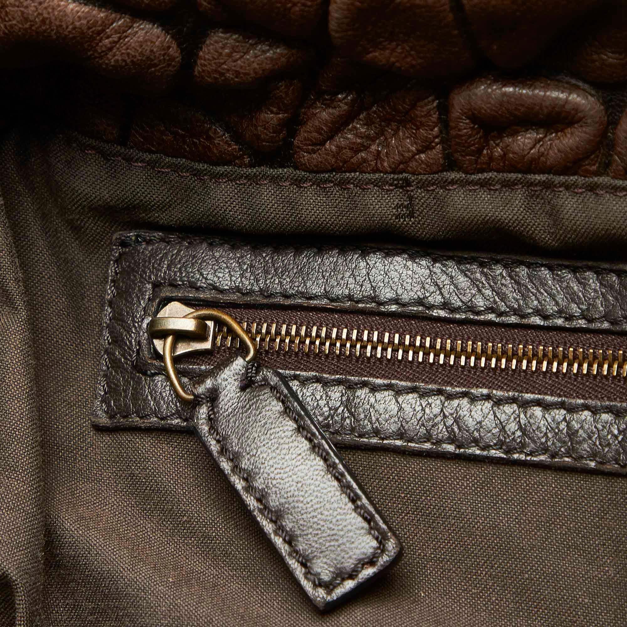 Fendi Puckered Bubble Leather Chef Shoulder Bag (SHG-32371)