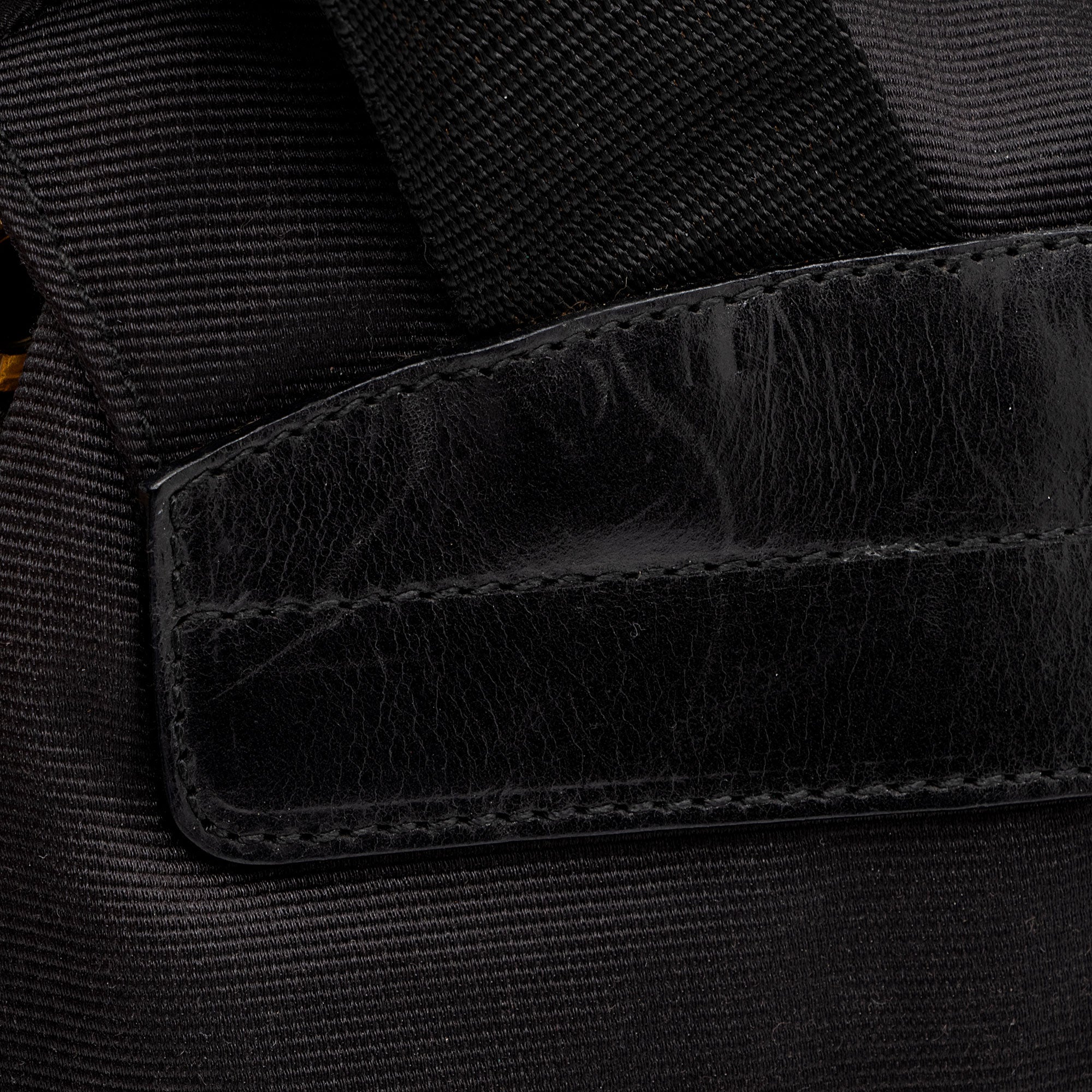 Fendi Vintage Nylon 1925 Drawstring Backpack (SHF-OaDaxr) Fendi Vintage Nylon 1925 Drawstring Backpack (SHF-OaDaxr)