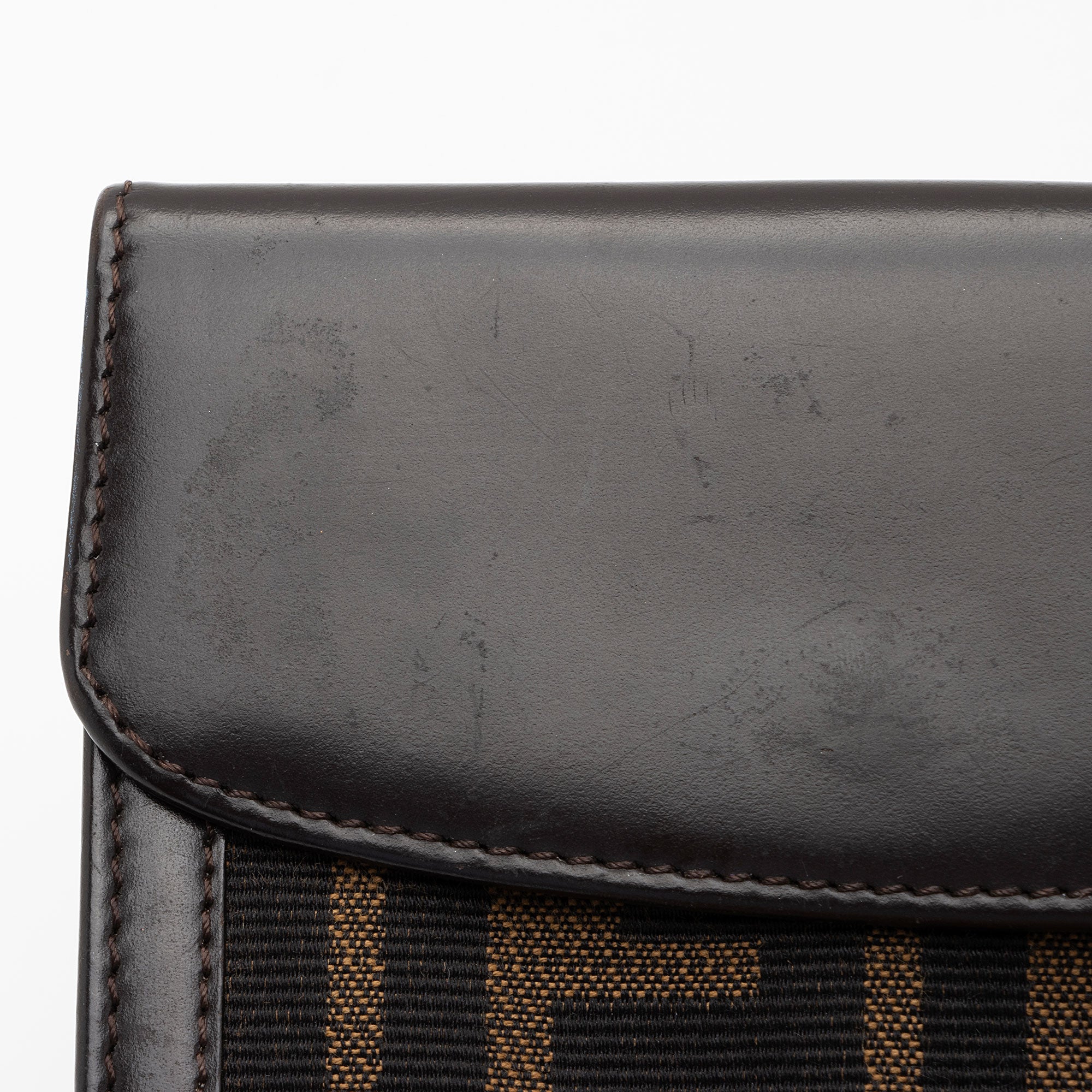 Fendi Vintage Zucca Compact Wallet (SHF-Nzxwj2)