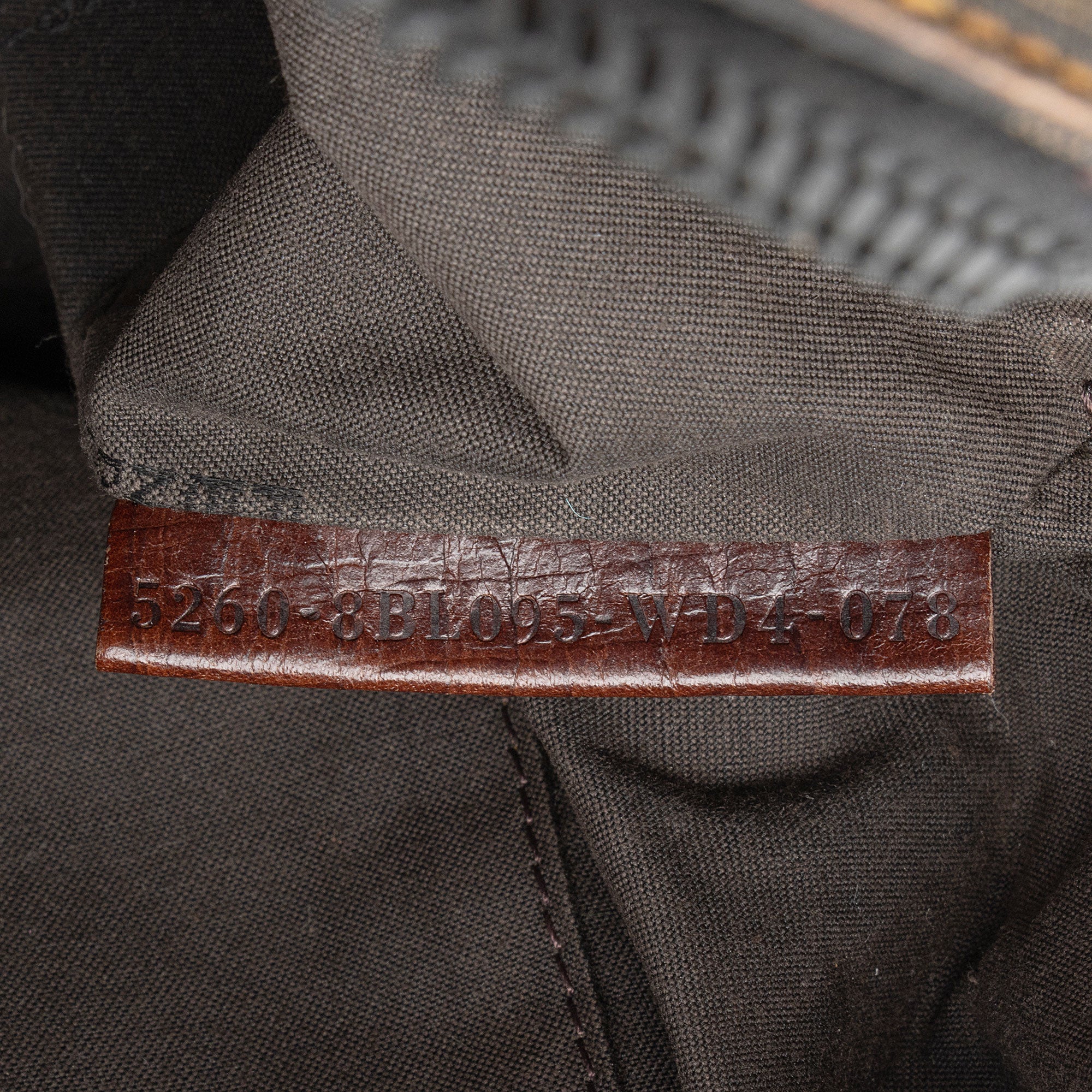 Fendi Zucca B Mix Medium Boston Bag (SHF-EoAec3)